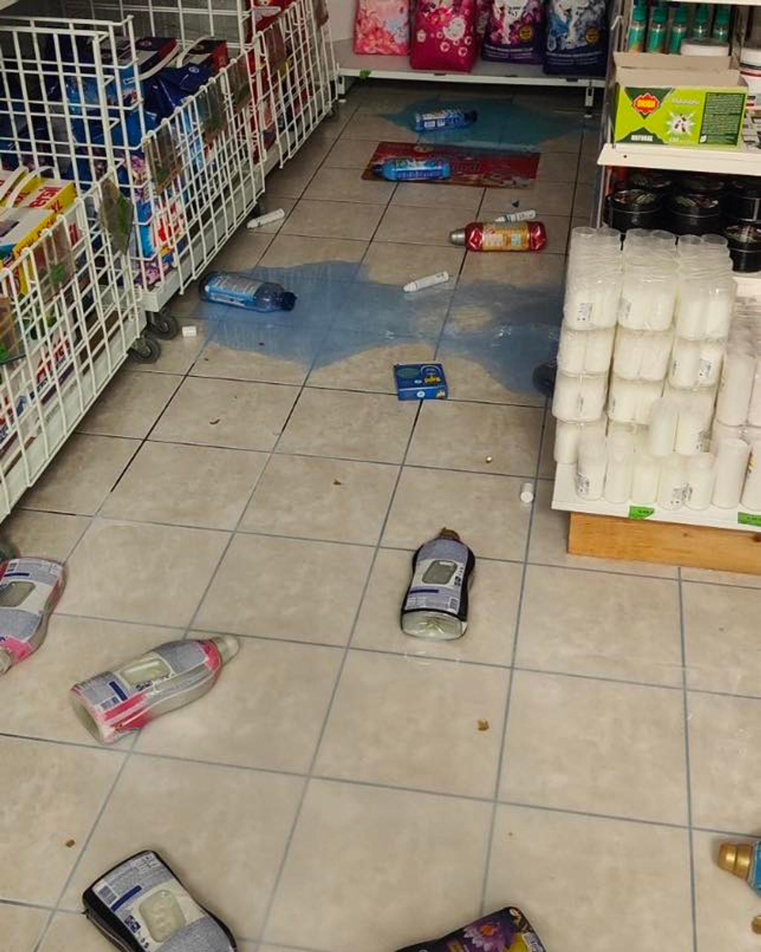 Následky po zemetrasení