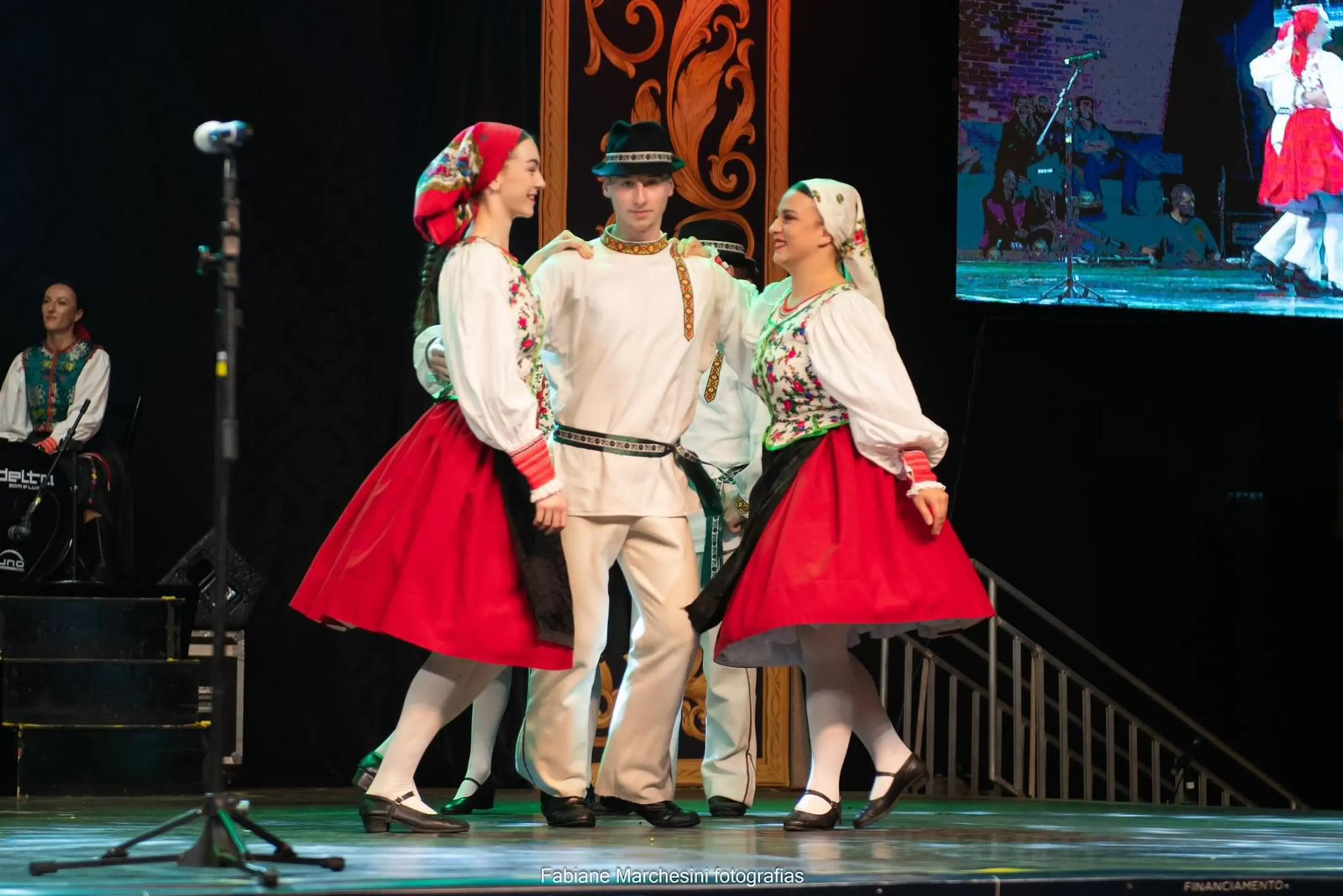 Folklórny súbor z Popradu.