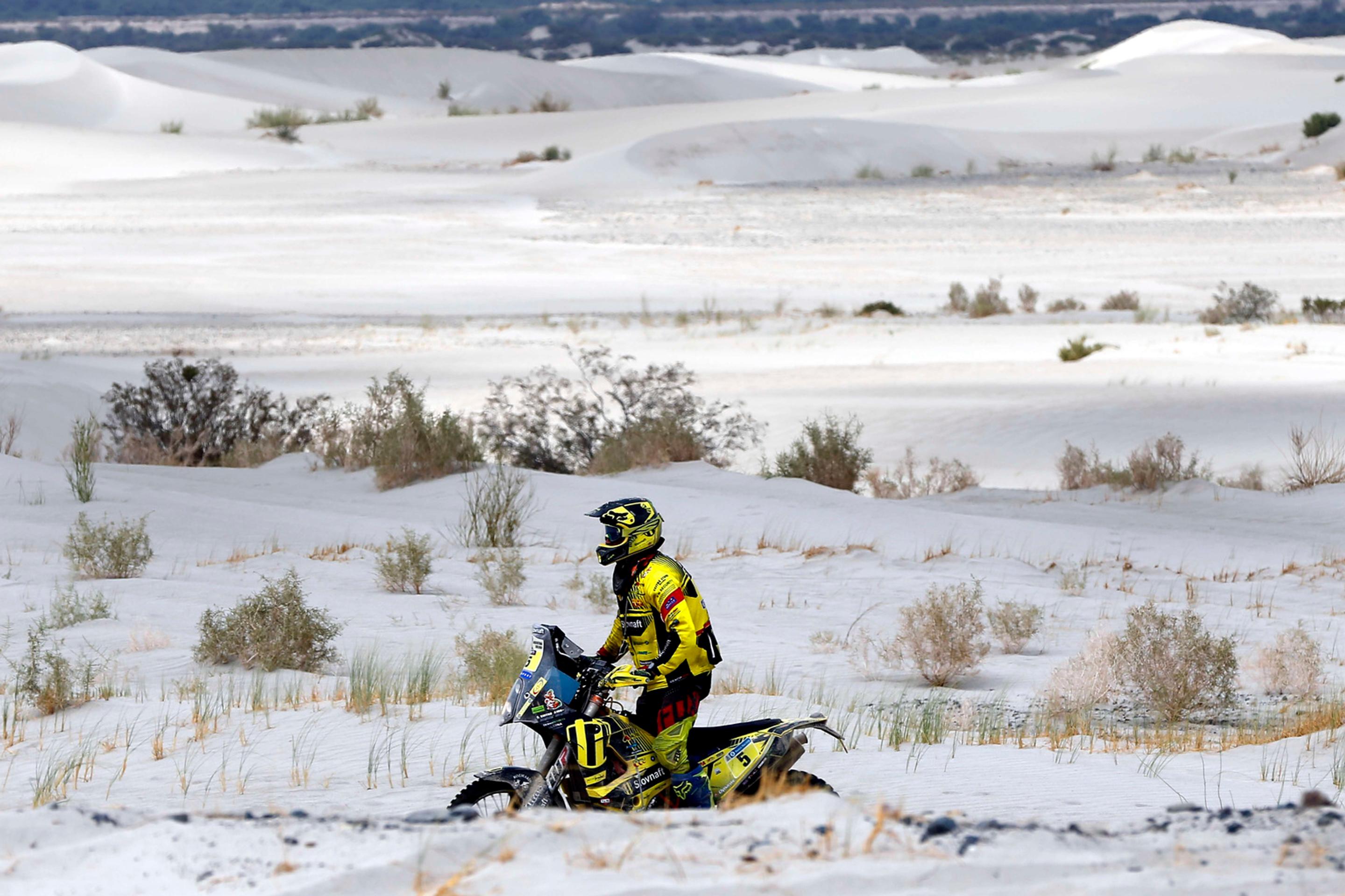 Štefan Svitko na trati 10. etapy  Rely Dakar z Belénu do La Rioja, v ktorej zvíťazil.