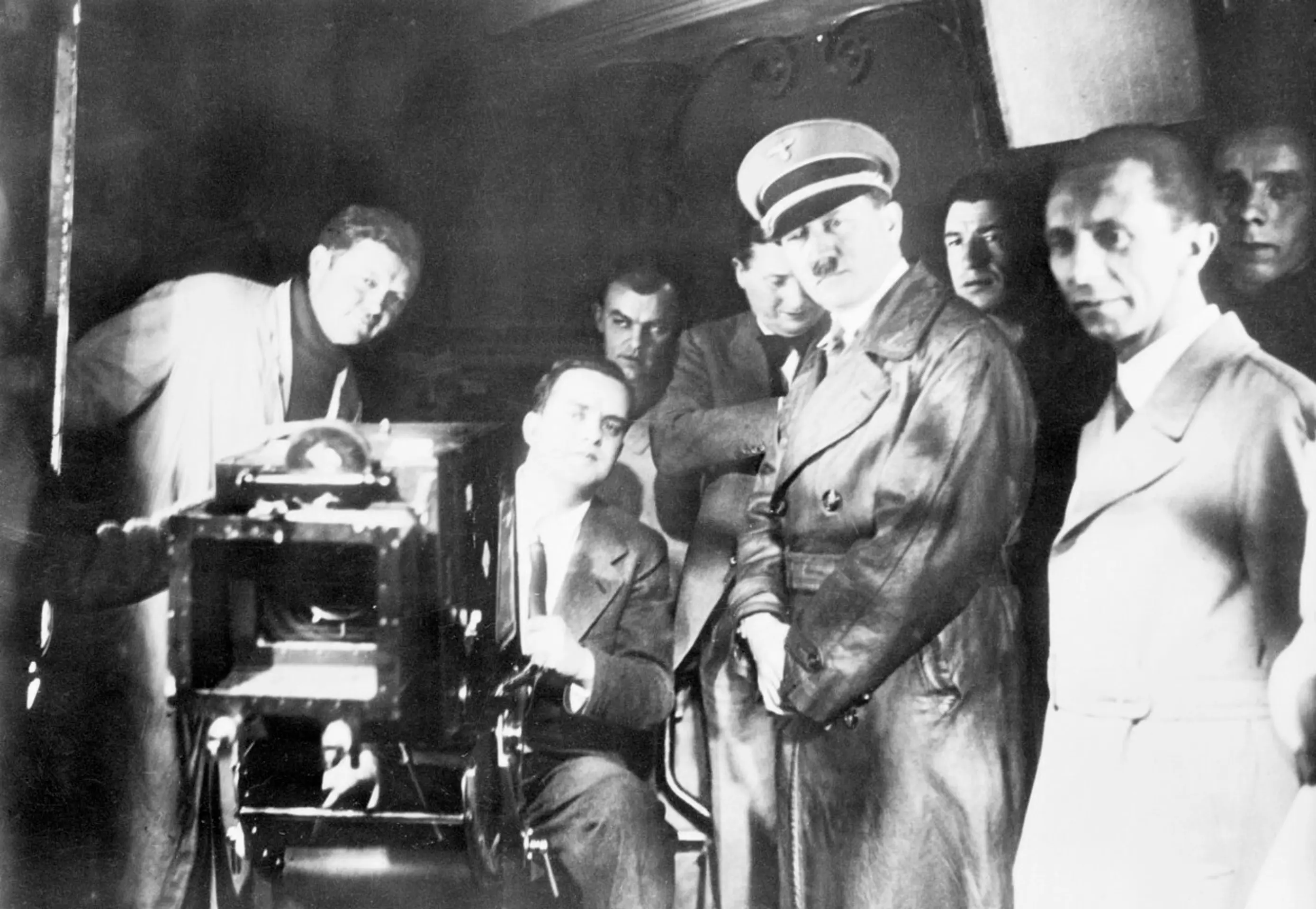 Hitler a Goebbels sa prišli pozrieť na nakrúcanie filmu do UFA