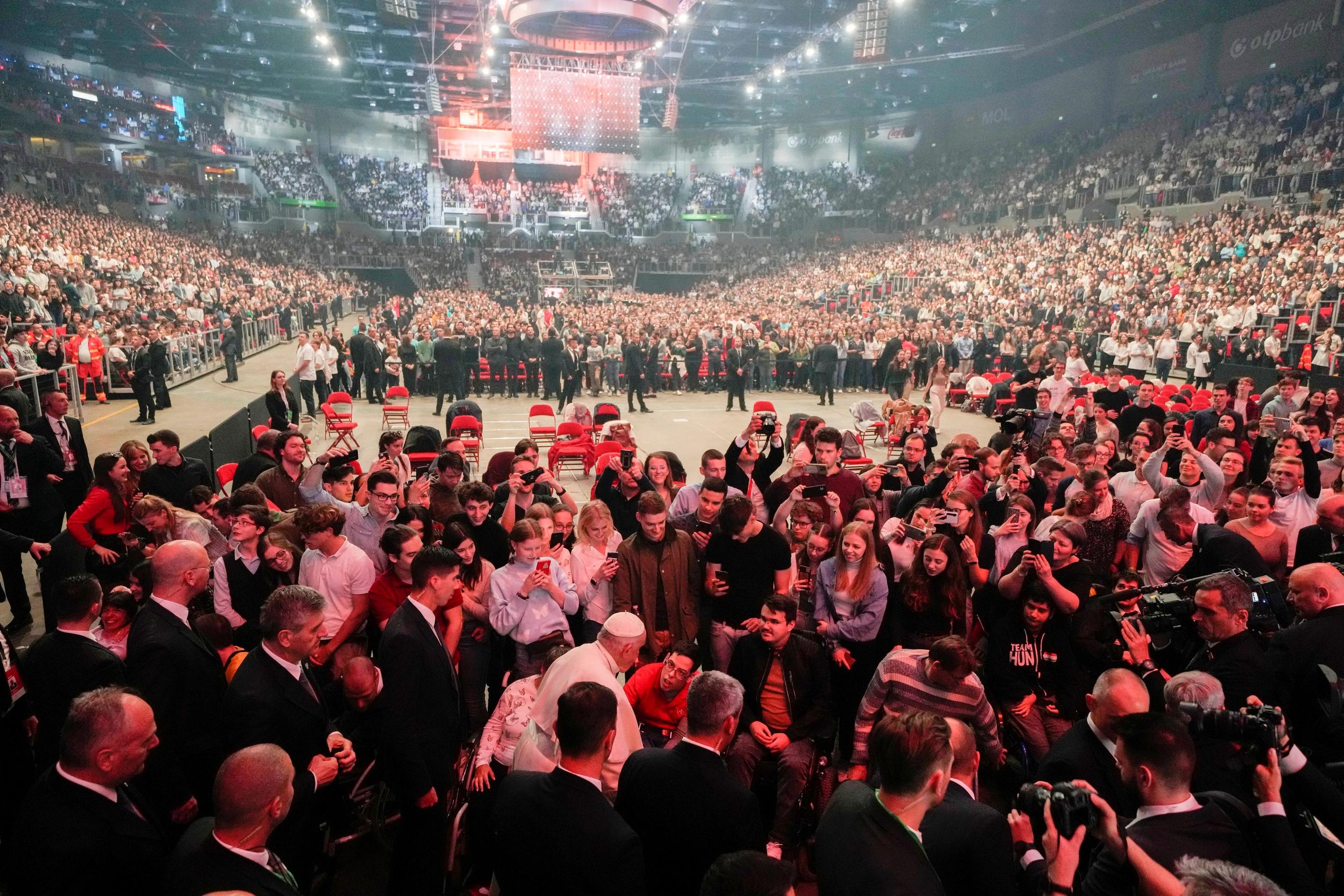 Pápež v Budapešti.