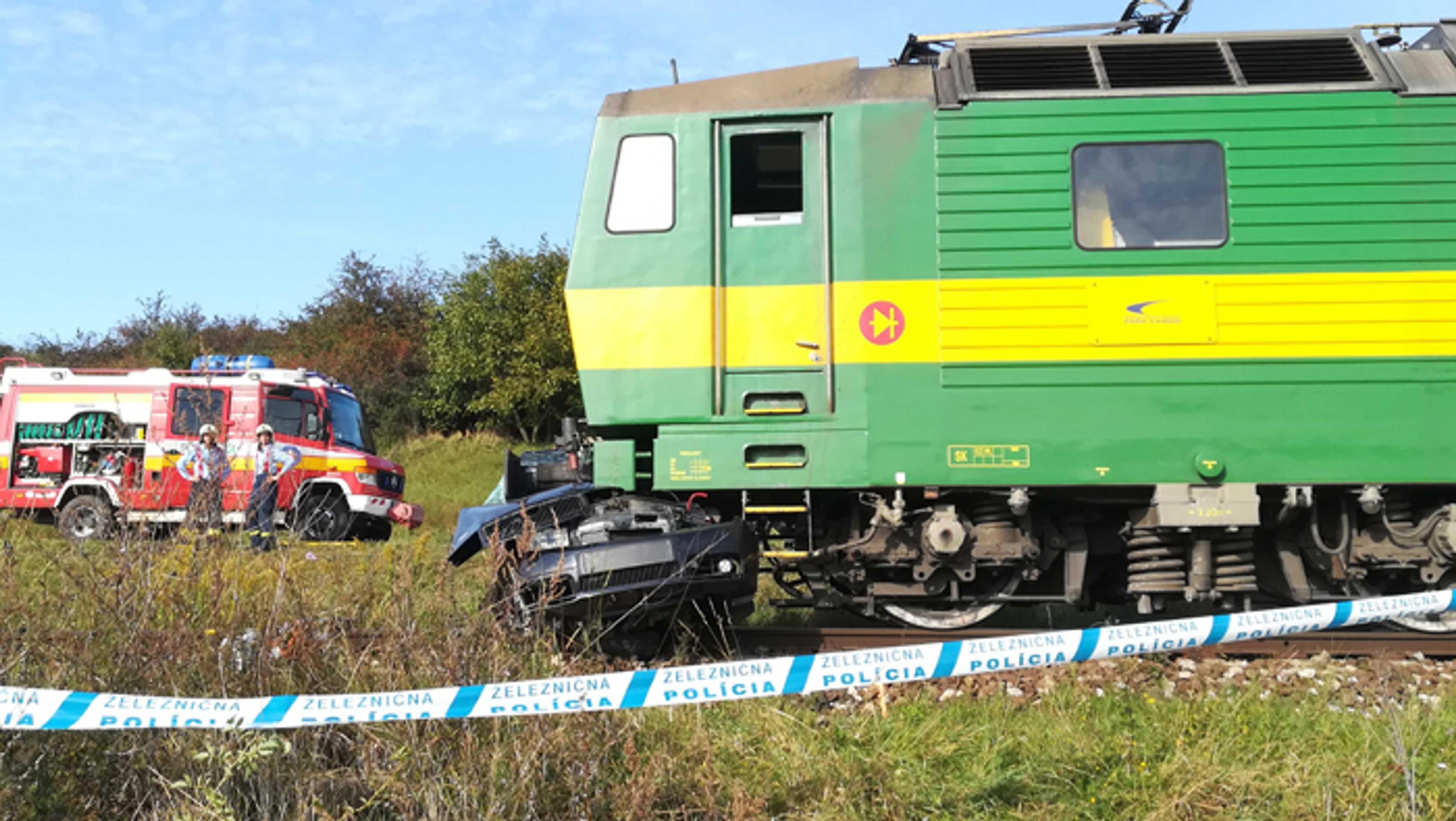 Nehoda v Rožkovanoch.