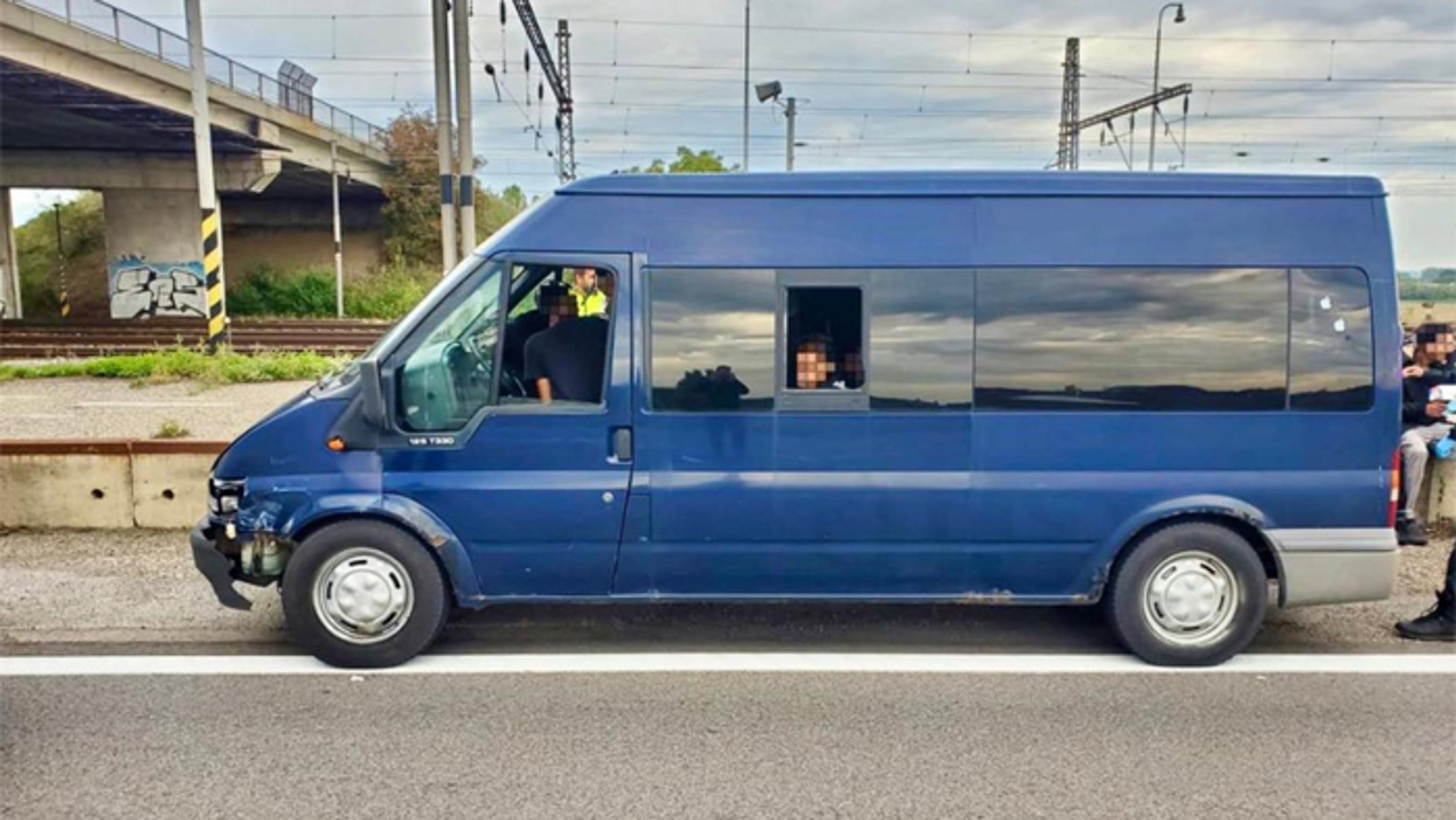 Migrantov zadržali v Kalnej nad Hronom.