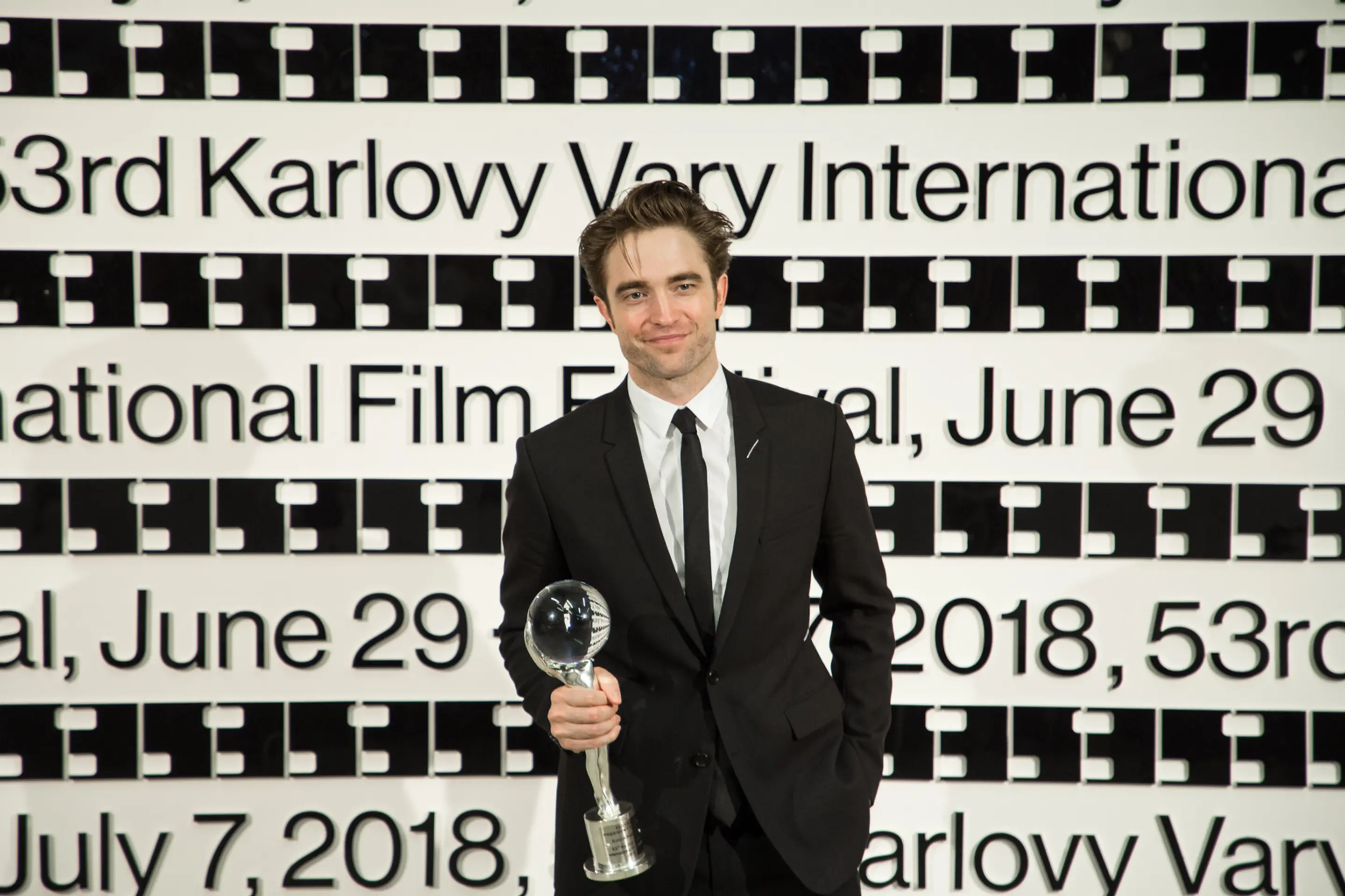 Robert Pattinson
