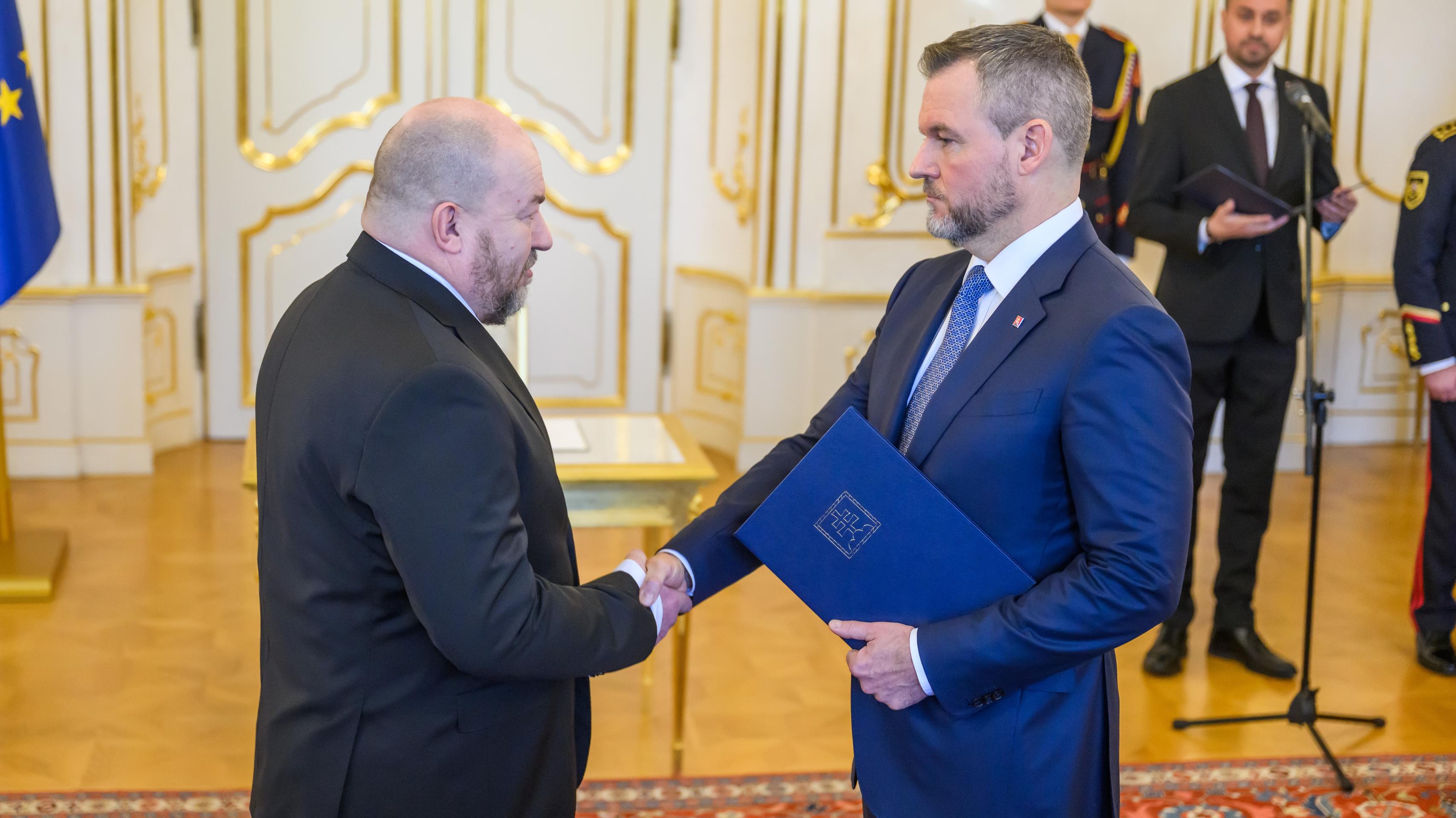 Rudolf Huliak je novým ministrom cestovného ruchu a športu SR