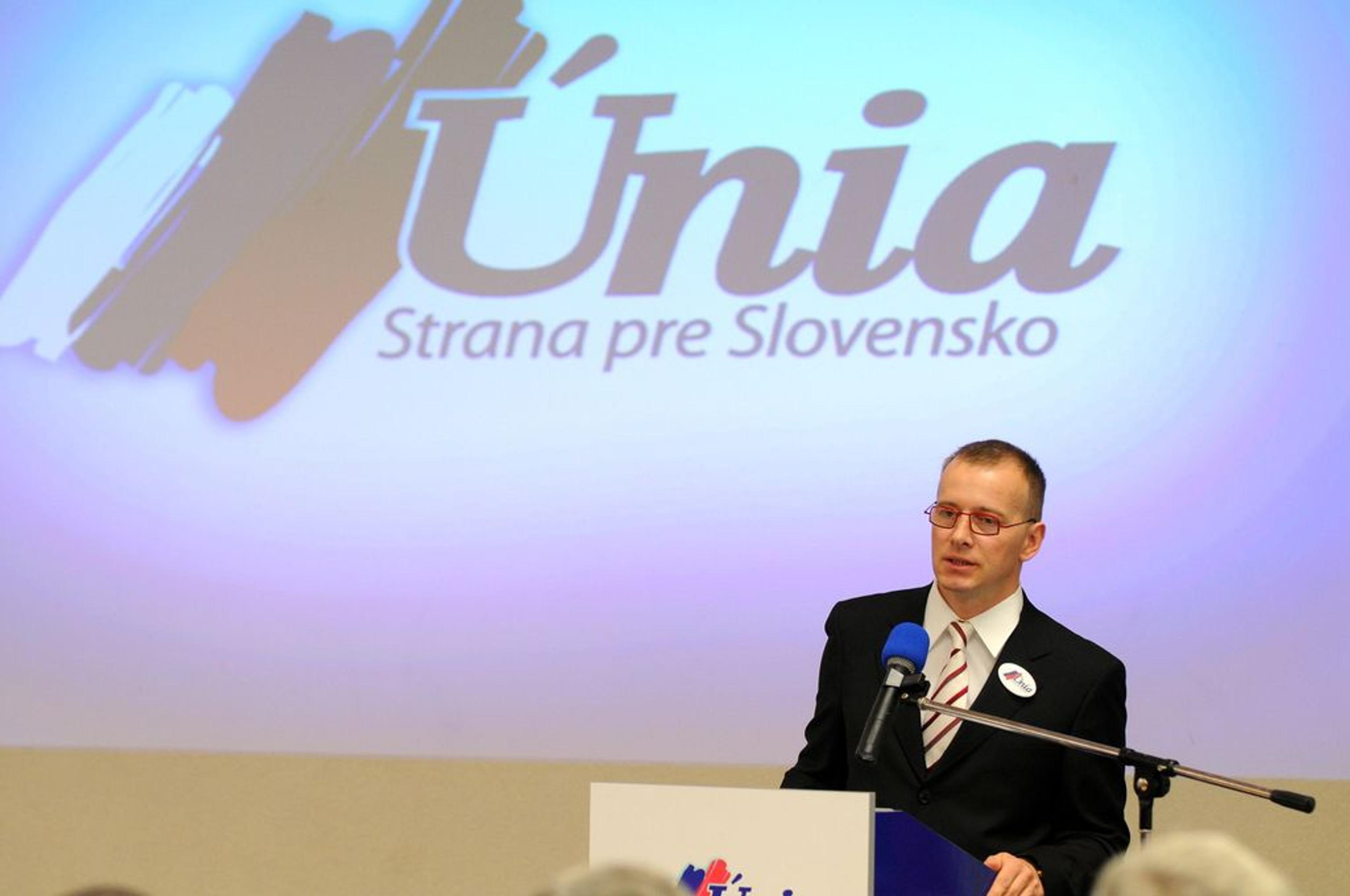 Boris Kollár sa do politiky pokúsil vstúpiť už v roku 2010 na kandidátke strany Únia – strana pre Slovensko. Tá sa však do parlamentu nedostala.