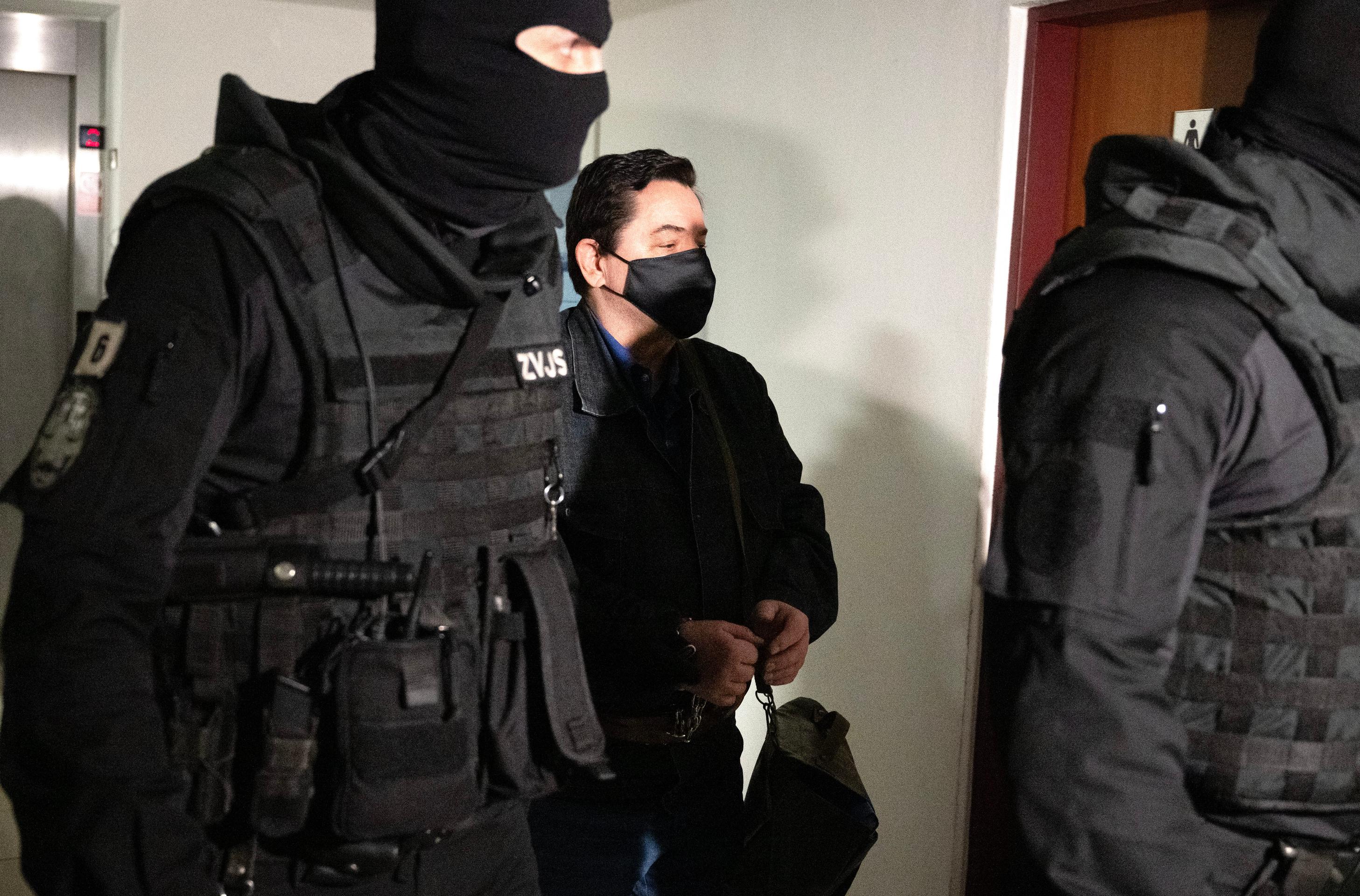 Obžalovaný Marian Kočner prichádza na súd v Pezinku.