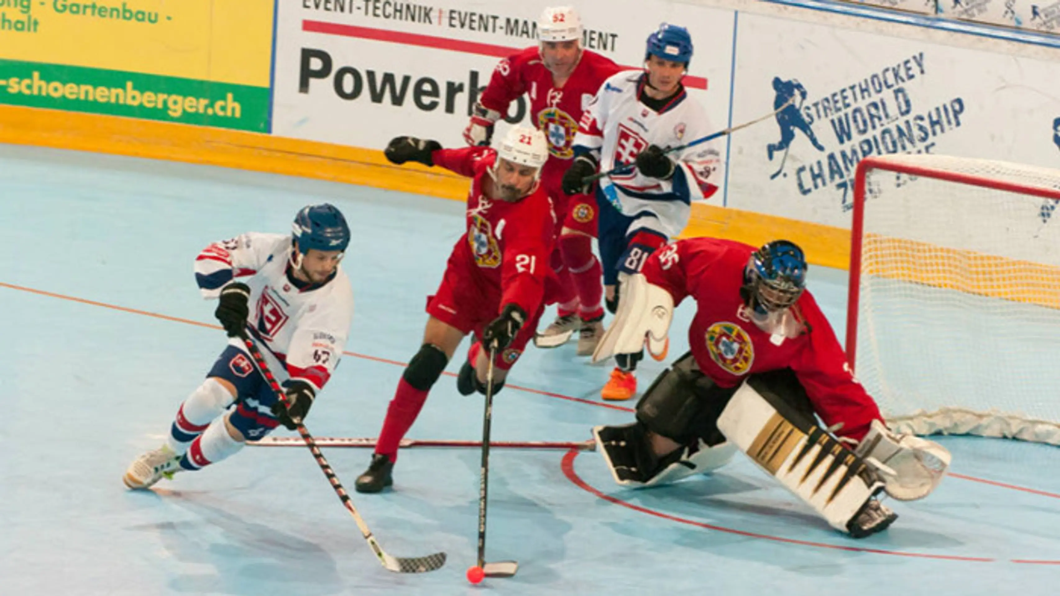 Michal Ecker, Jimi Hrivnák v akcii.