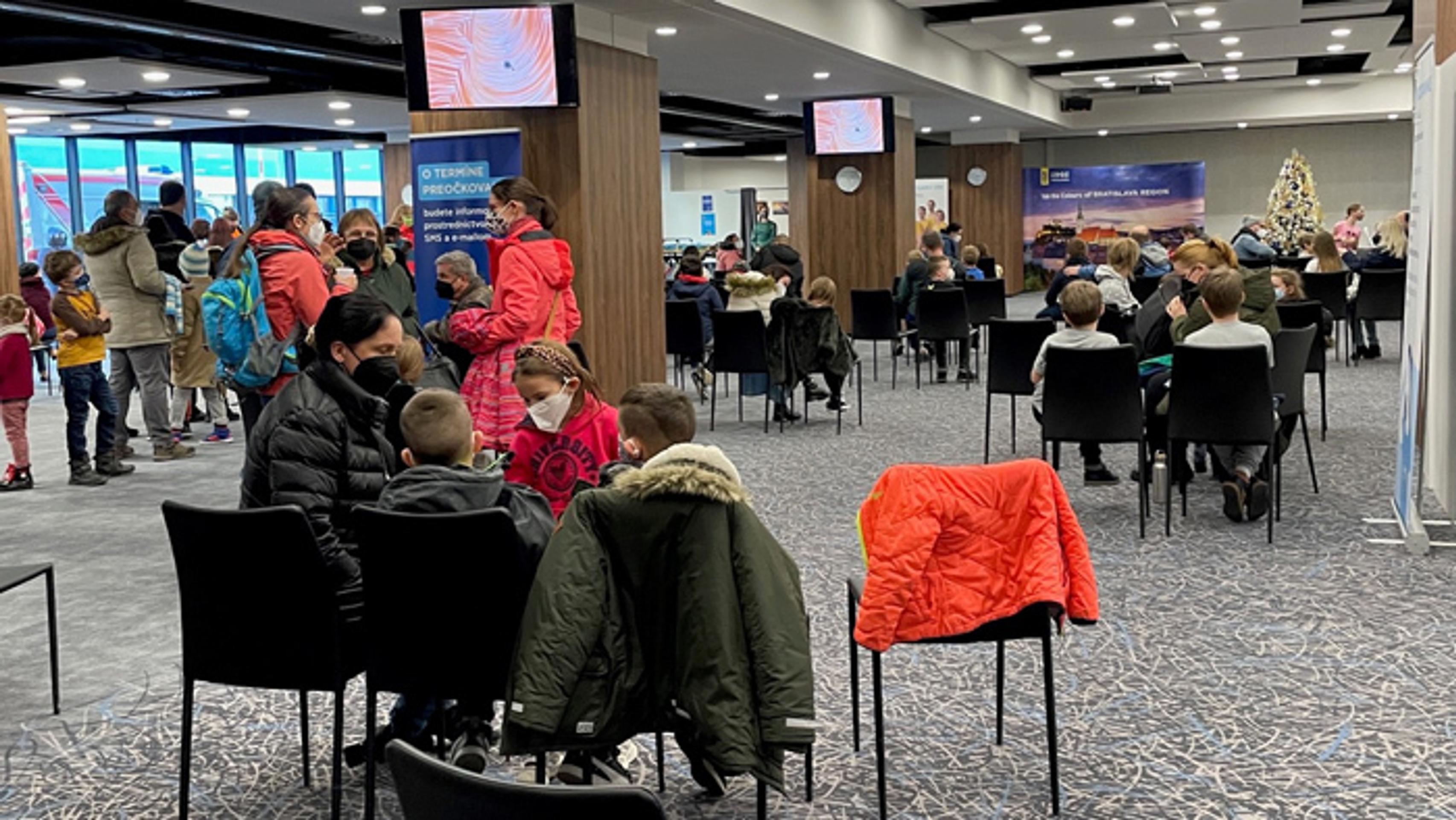 Deti po očkovaní v Bratislave.