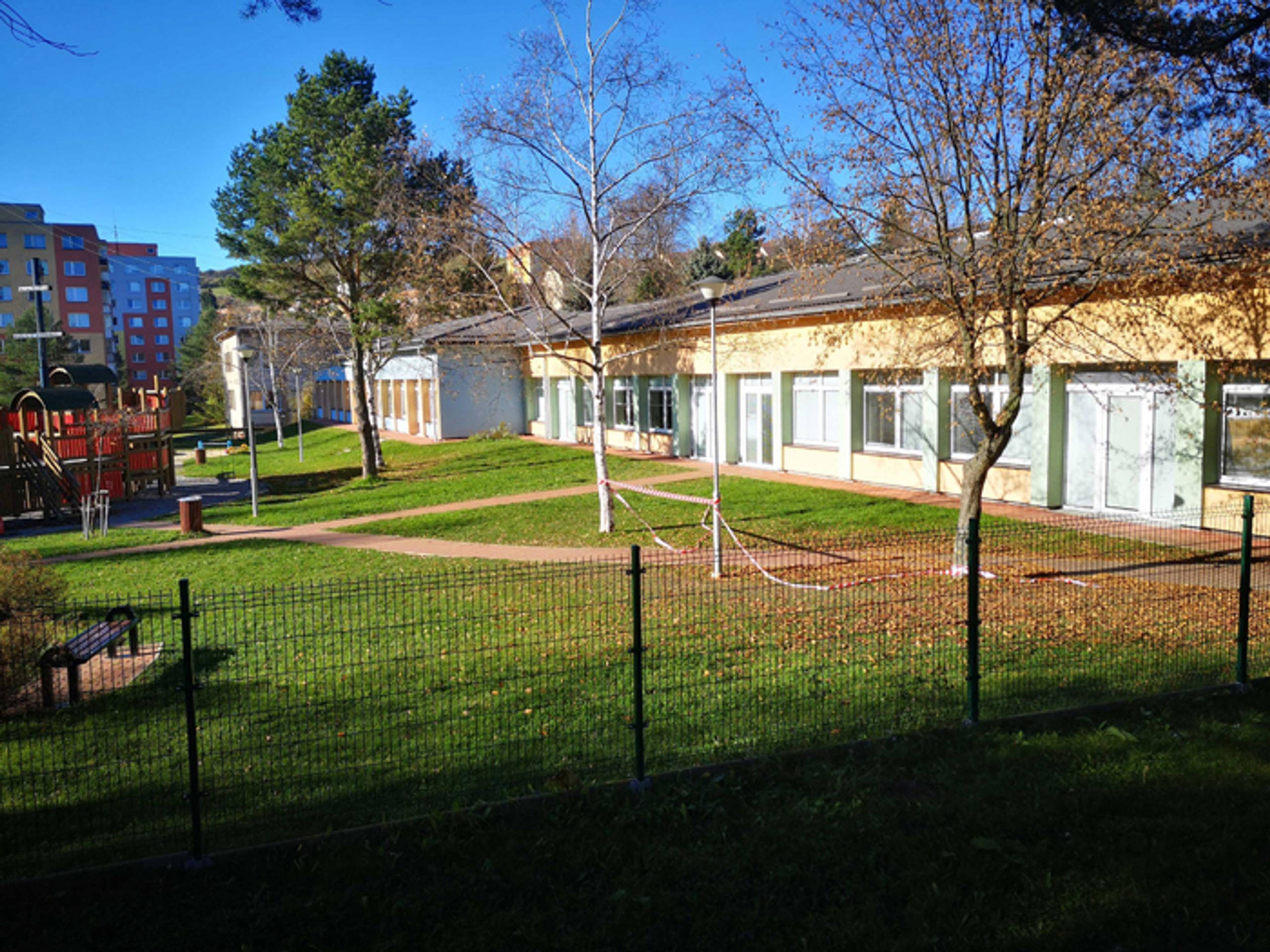 Odberné miesto v tvrdošínskej MŠ, ktorú vykradli.