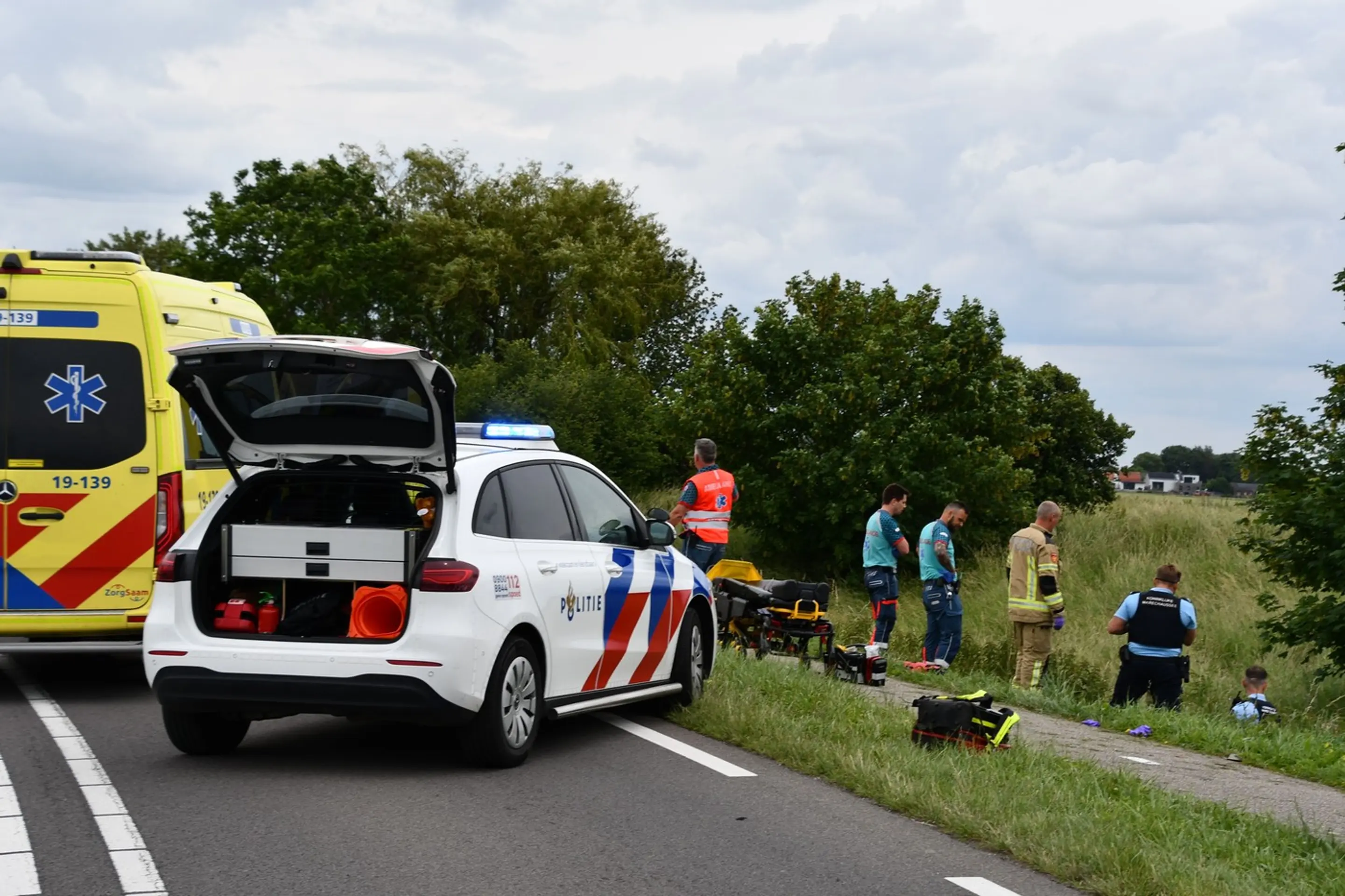 Nehoda v Holandsku, pri ktorej narazilo auto do skupiny žiakov