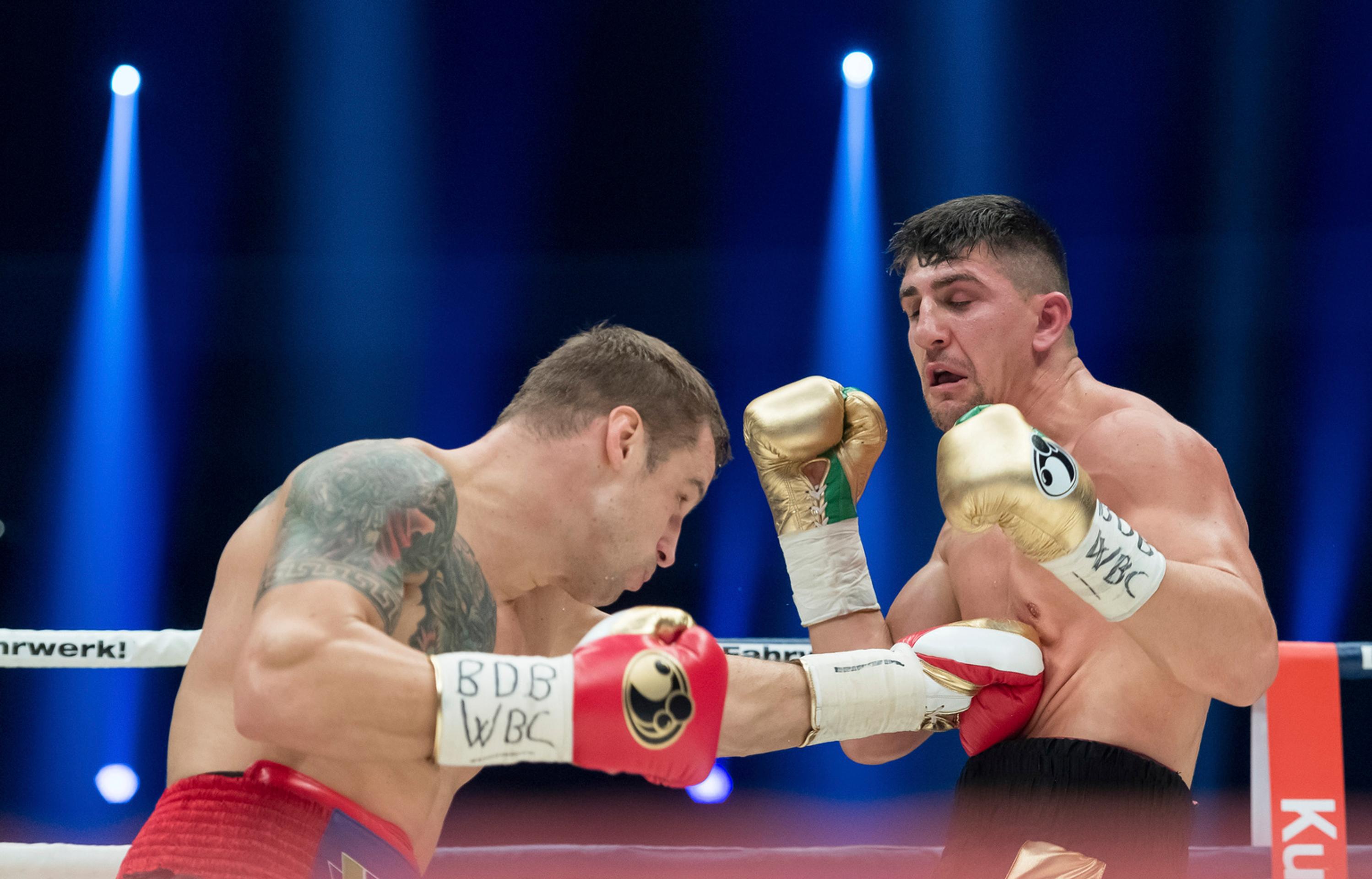 Briedis je majster sveta v ťažkej váhe.