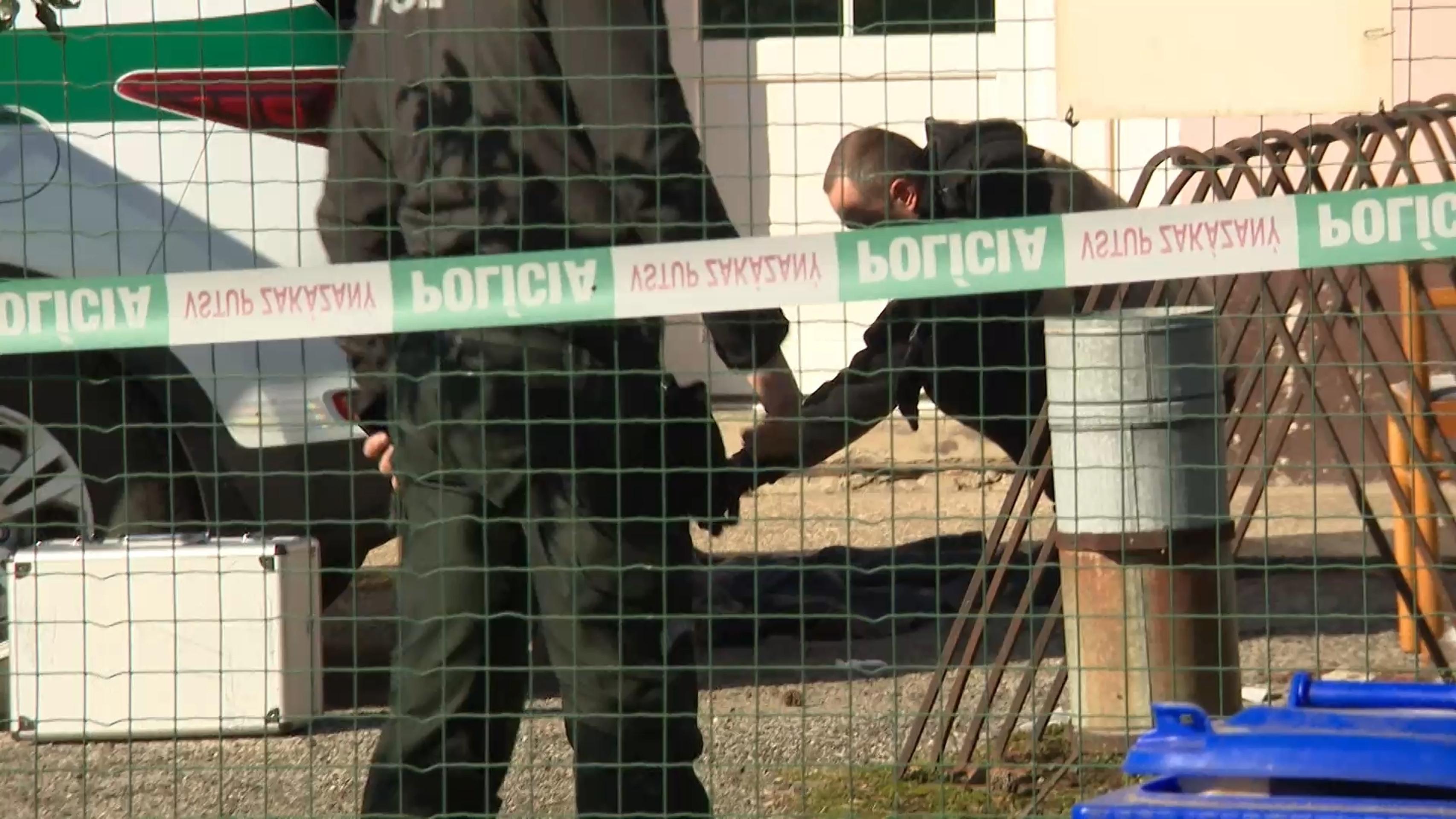 Streľba v obci pri Senci