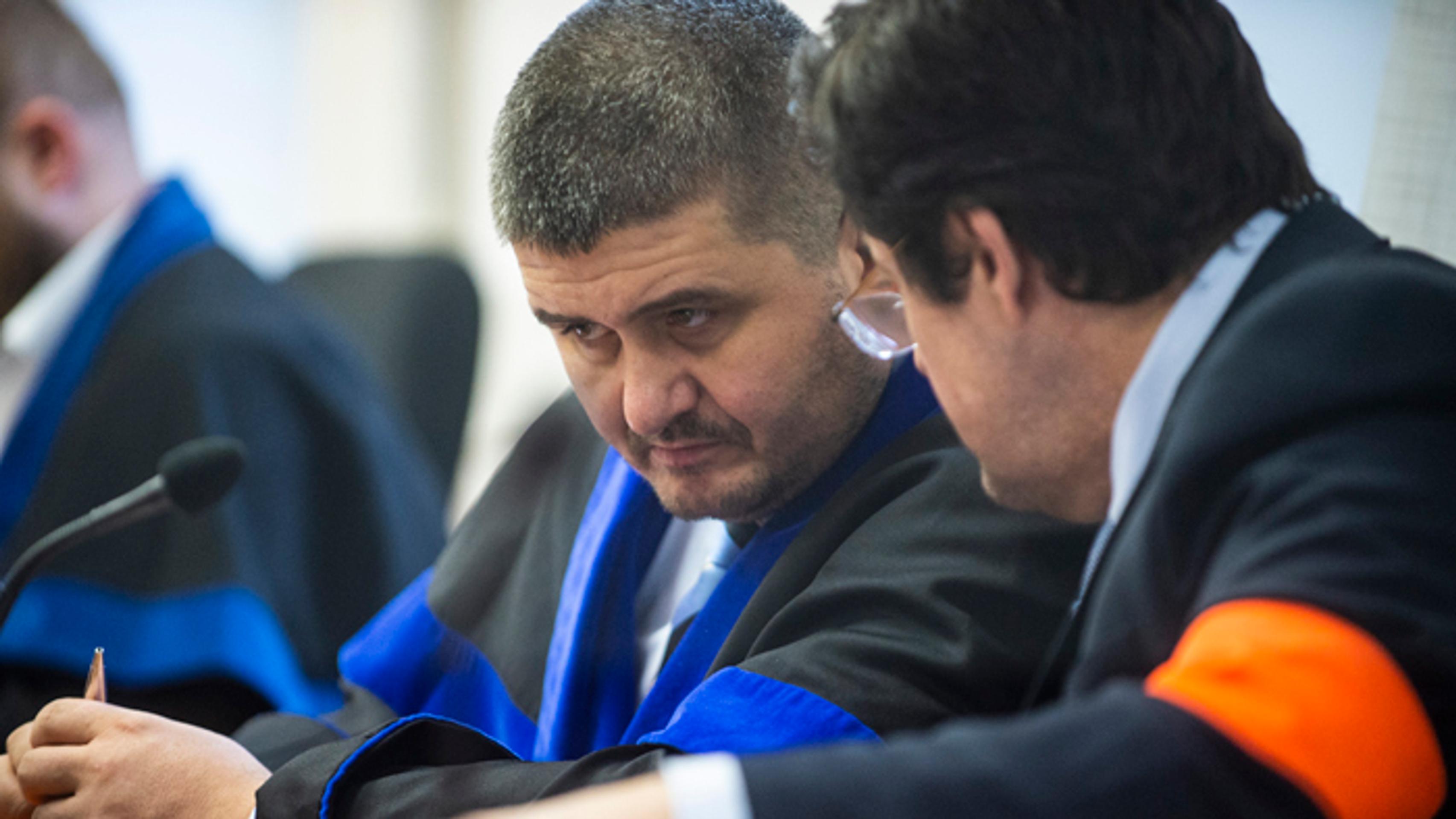 Agresívna tekutina.