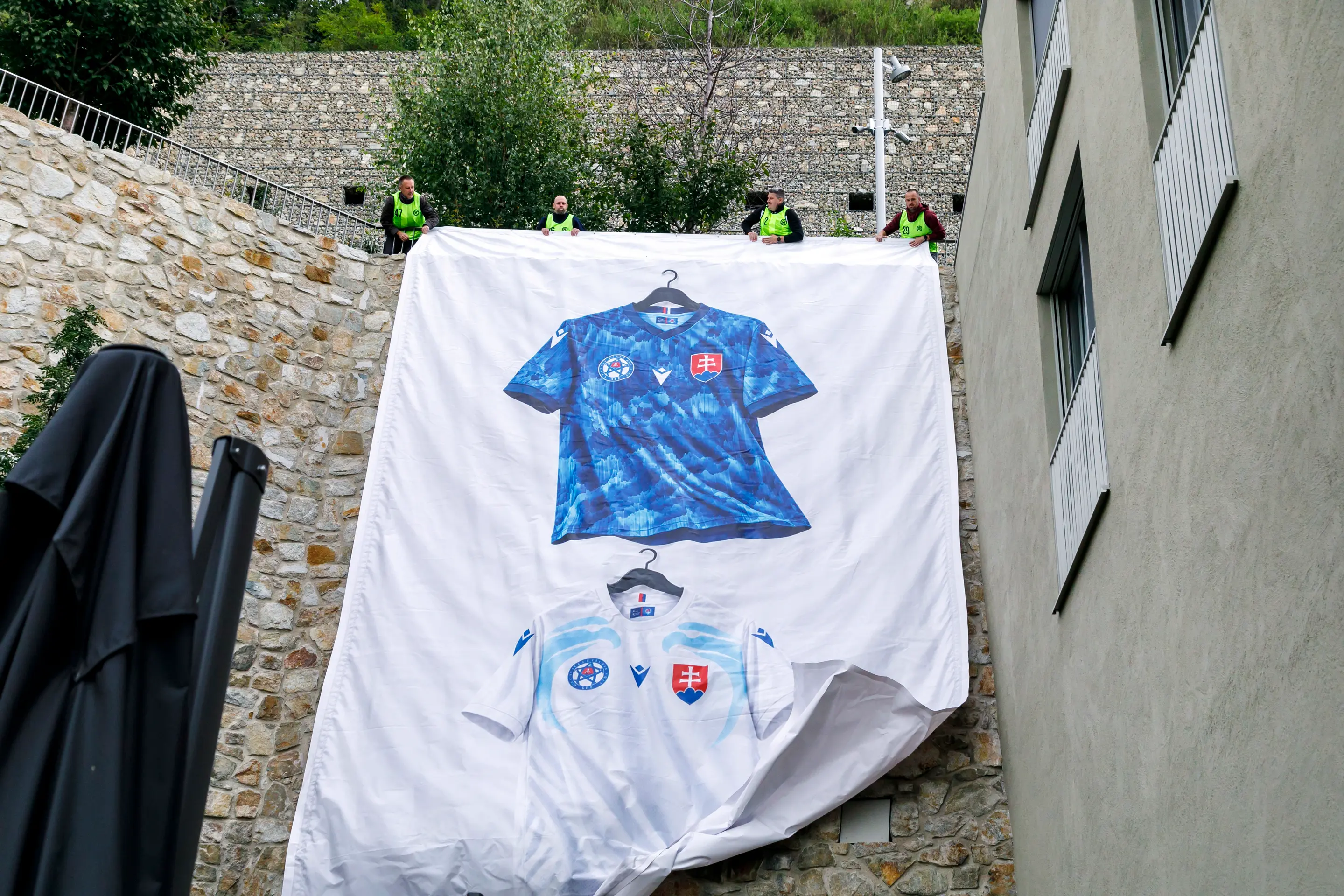 Predstavenie nových dresov slovenskej futbalovej reprezentácie pre Ligu národov.