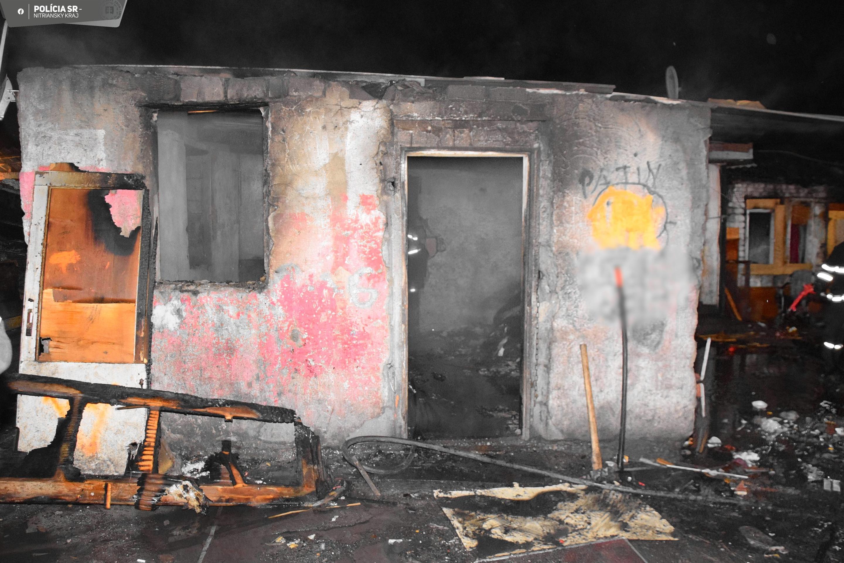 O život prišli tri deti a mama