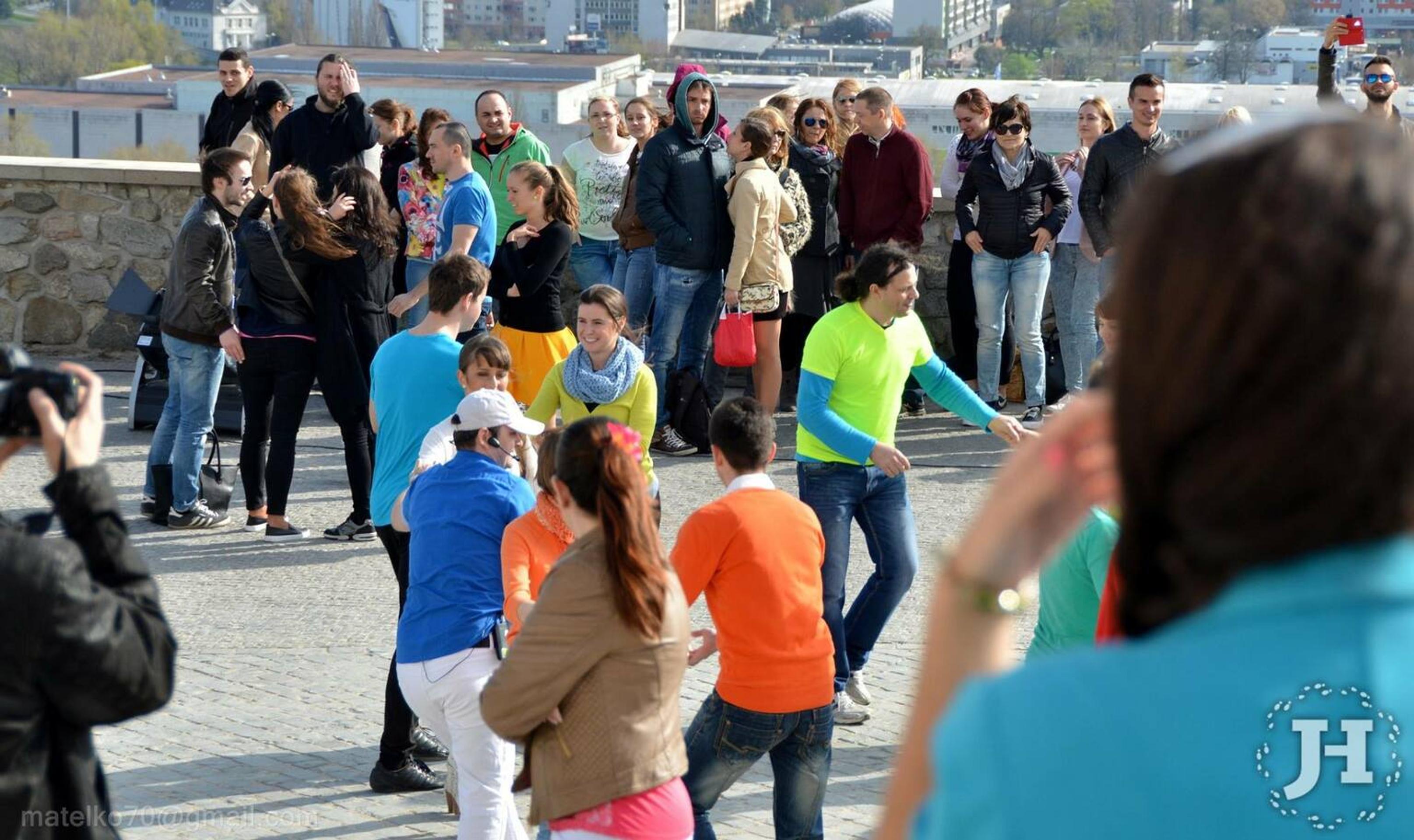 Rueda Flashmob boduje aj v zahraničí.