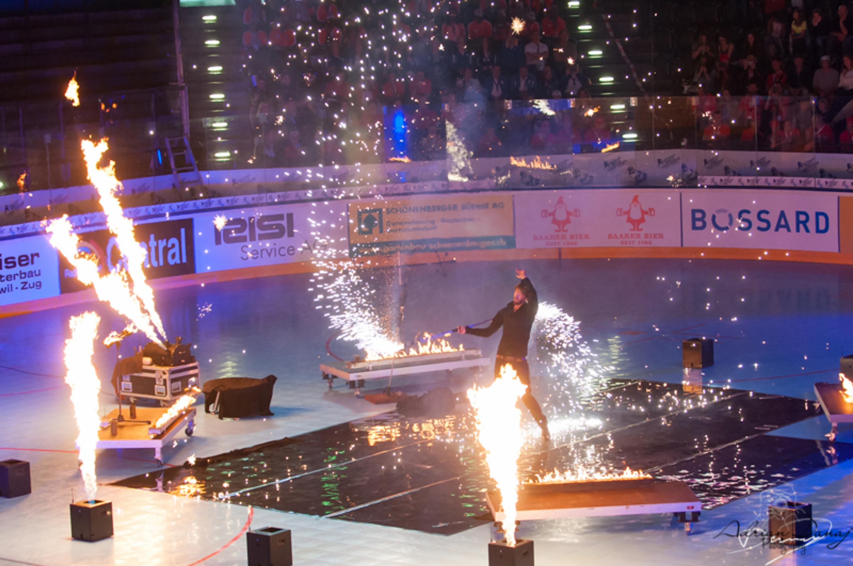 Úvodný duel hokejbalových MS USA-Slovensko.