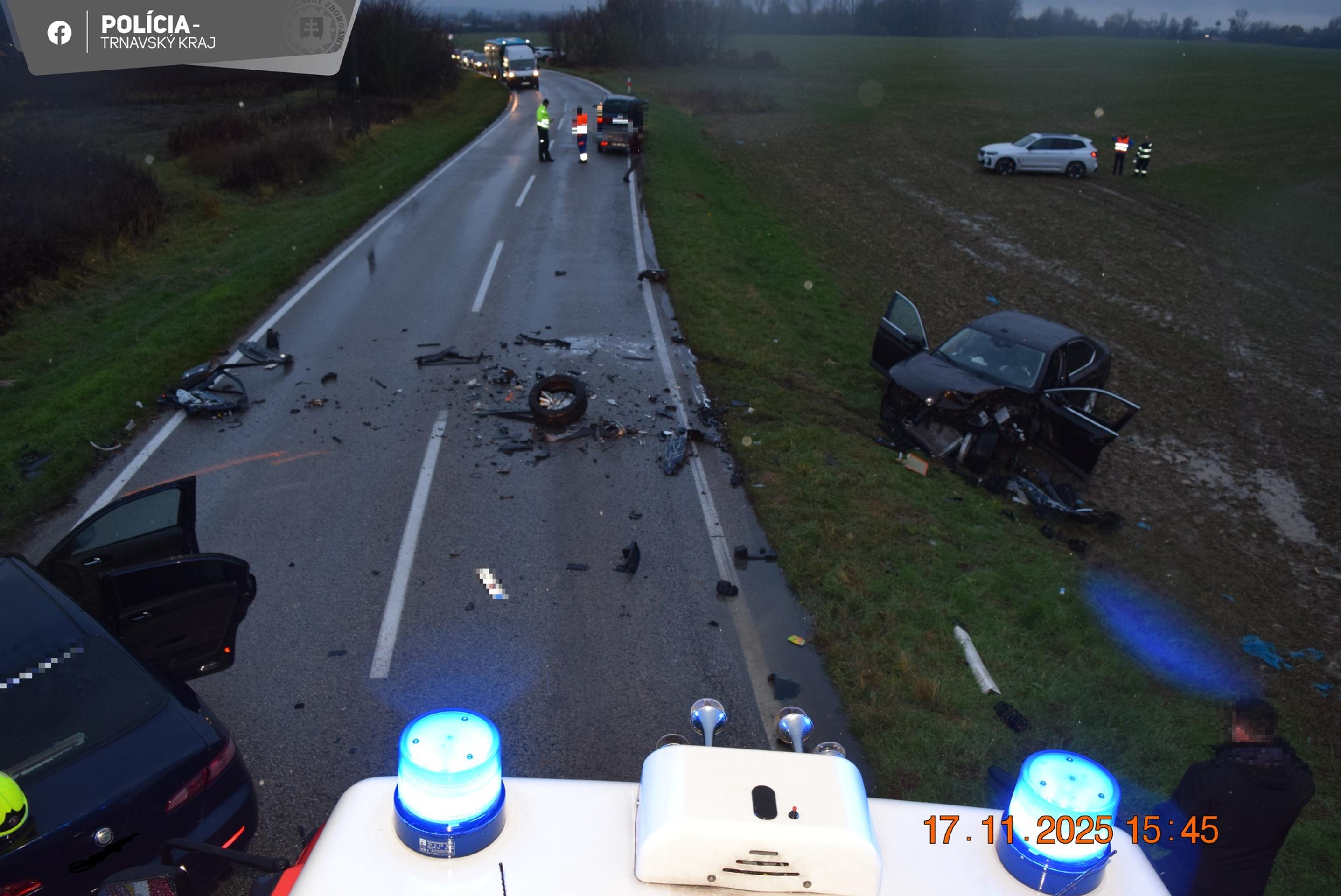 Nehoda medzi obcami Ratnovce a Banka