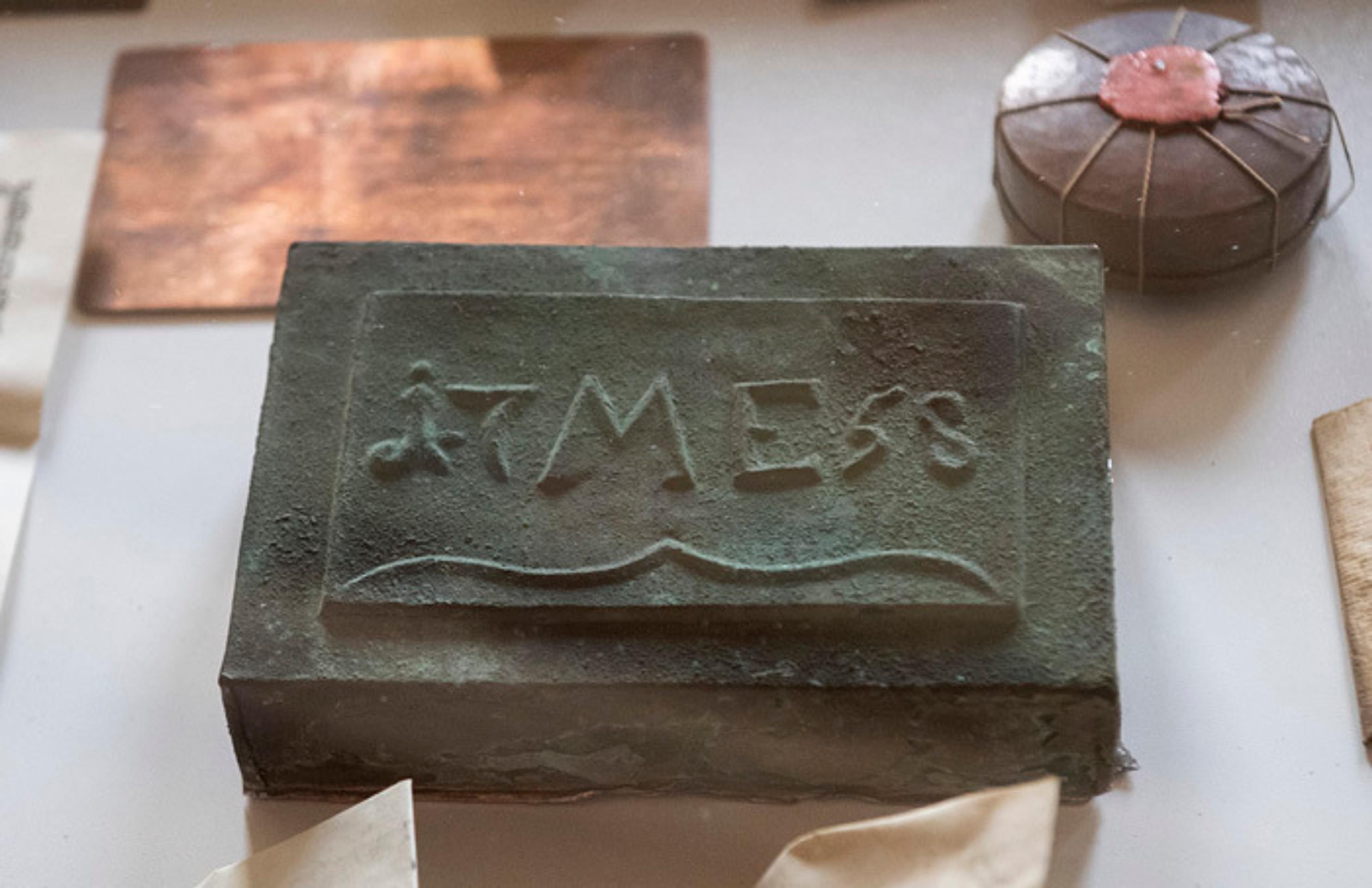 Po viac ako 175 rokoch odborníci otvorili časovú schránku z Michalskej veže. 