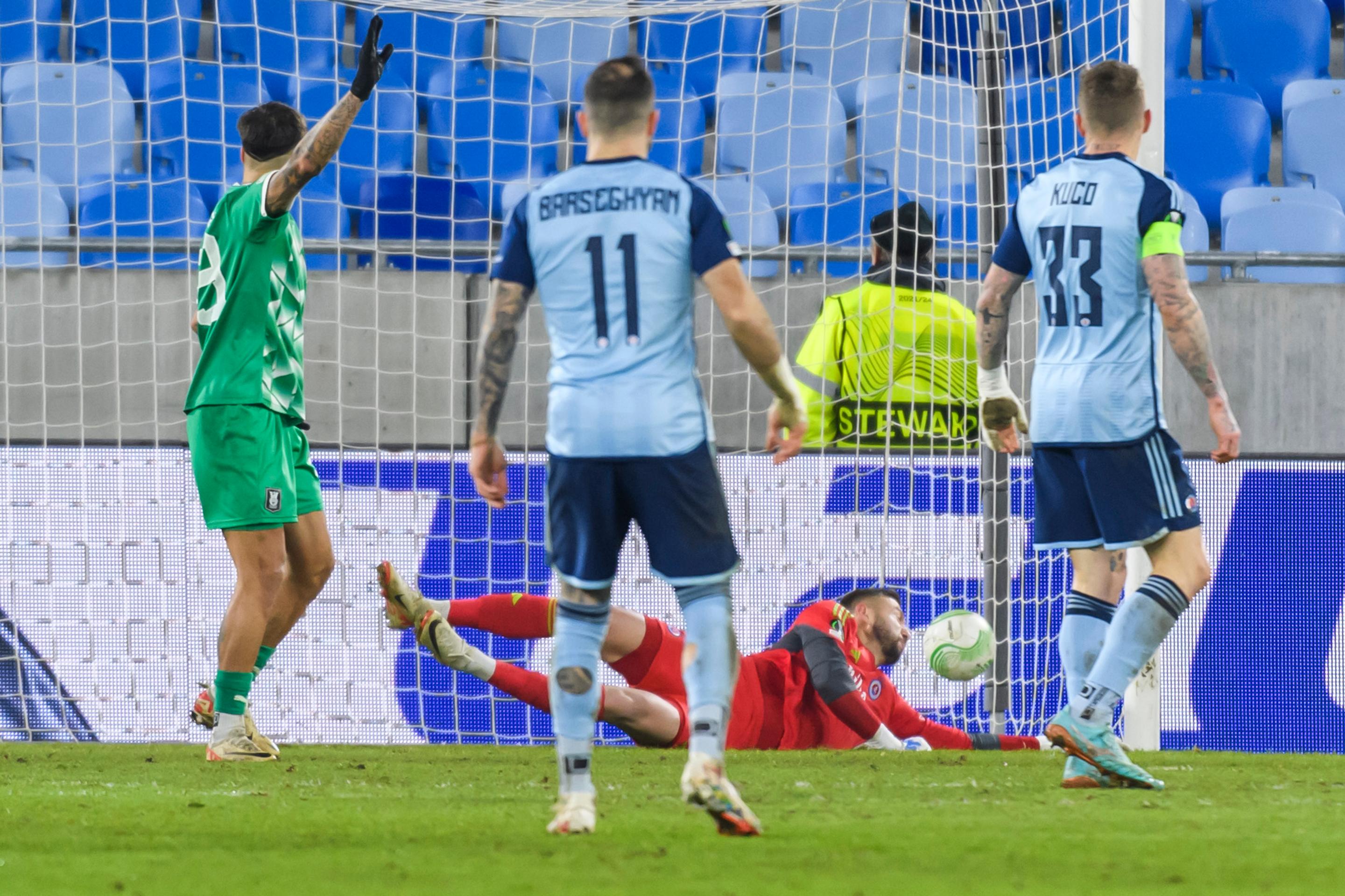 Slovan Bratislava - Olimpija Ľubľana.