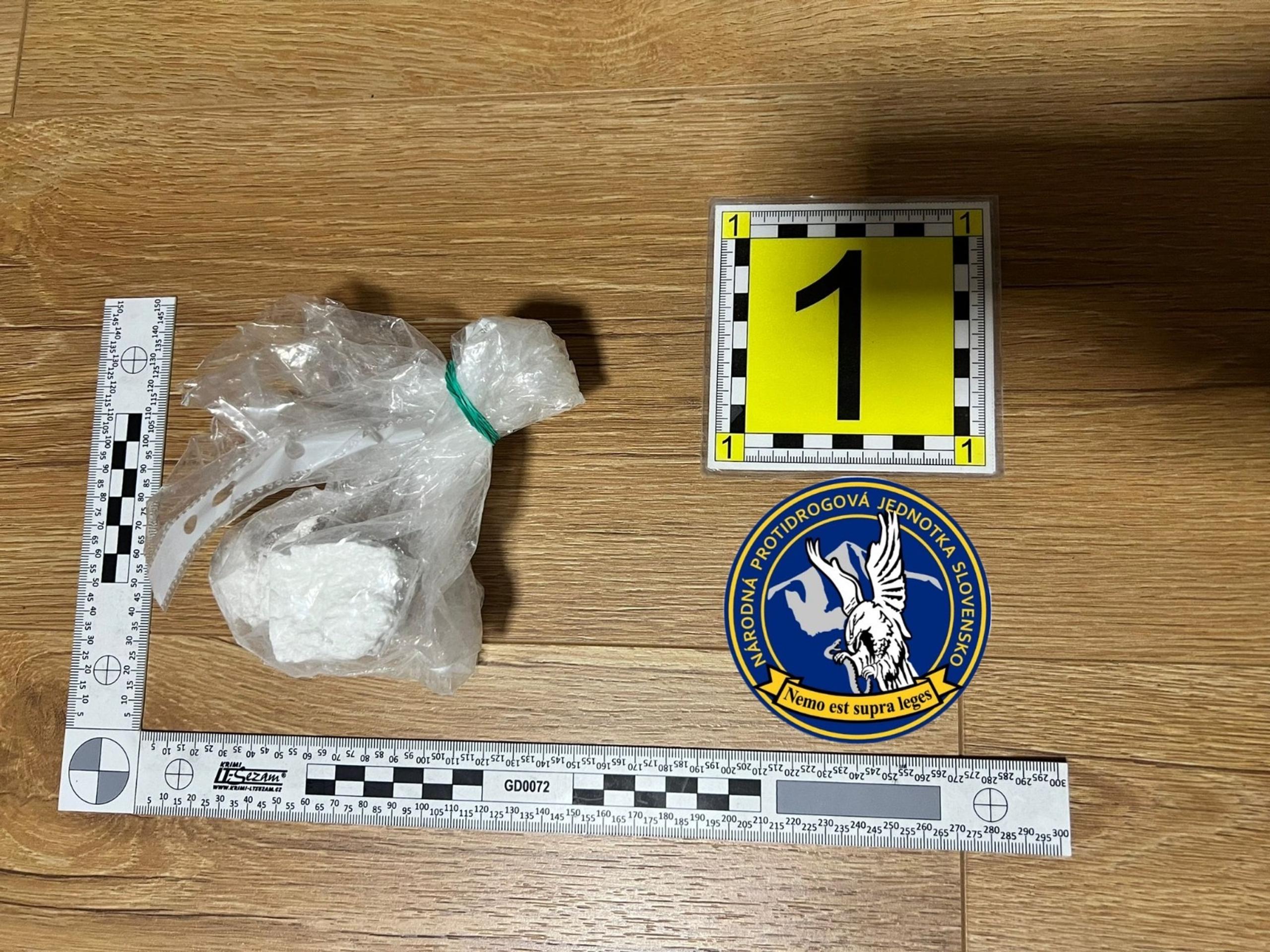 Pri akcii Medelín zadržali 12 ľudí.