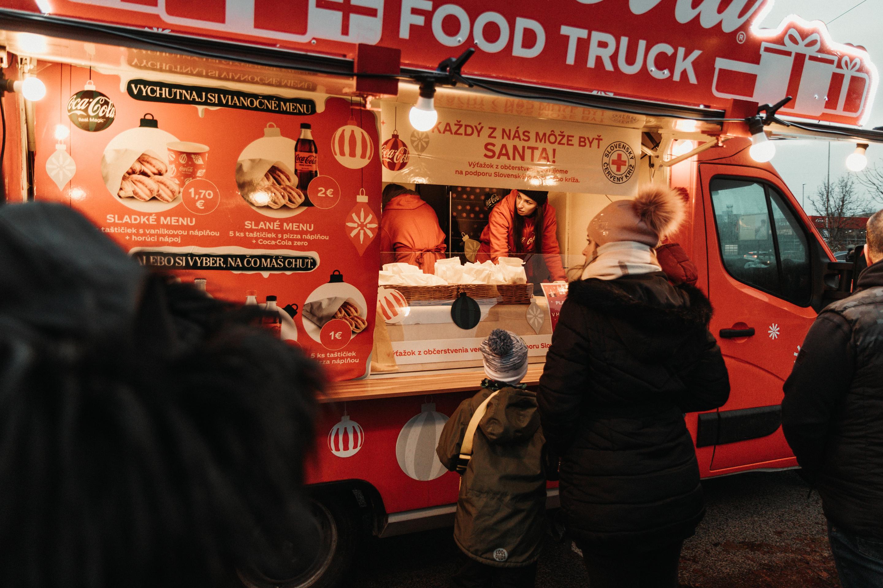 Coca-Cola Vianočný kamión v Bratislave