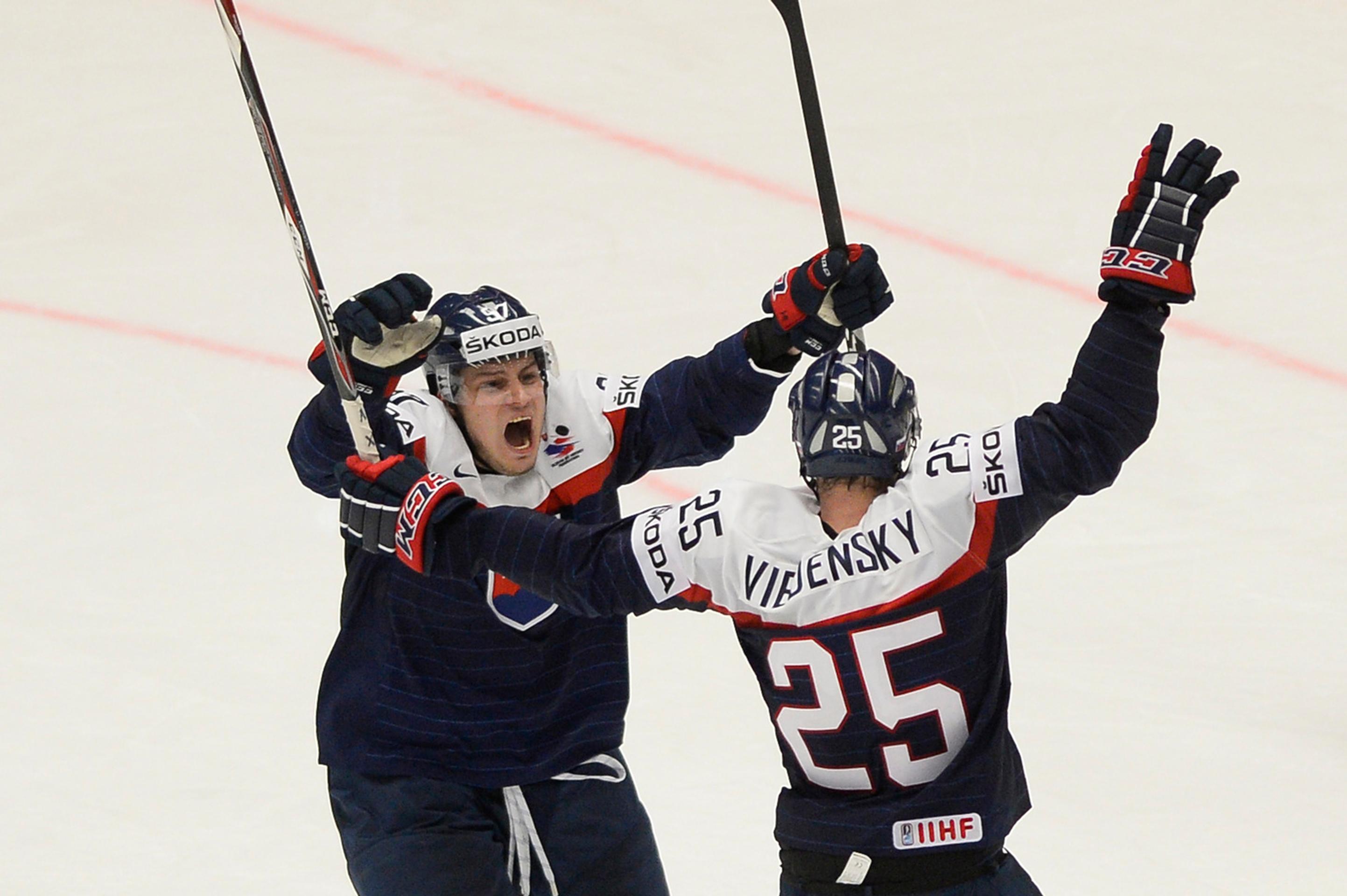 Marek Viedenský poslal Slovensko do vedenia 2:1.