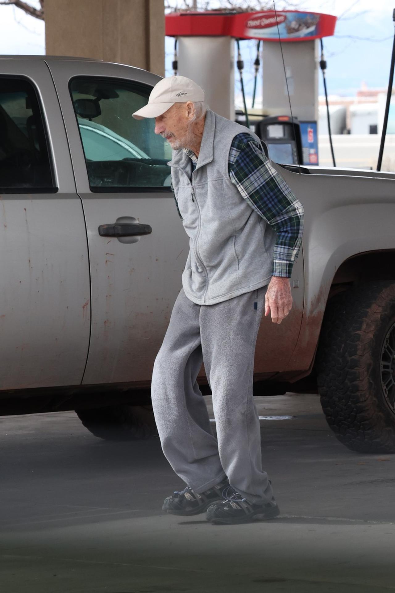 Hollywoodskeho herca Genea Hackmana a jeho manželku našli mŕtvych v ich dome