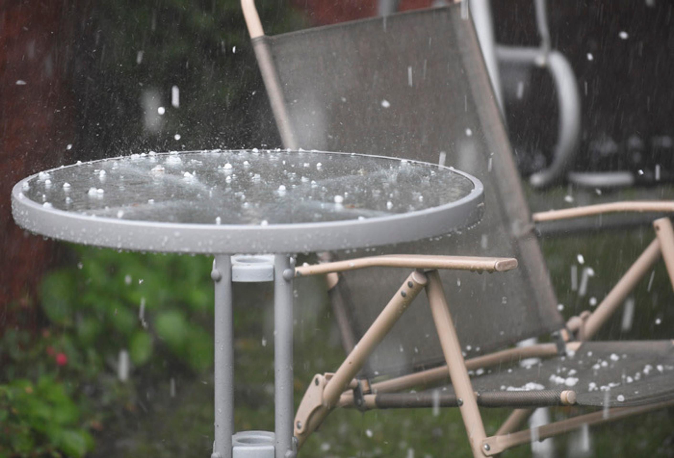 Tenista Janko Tipsarevič v 1. kole Wimbledonu.