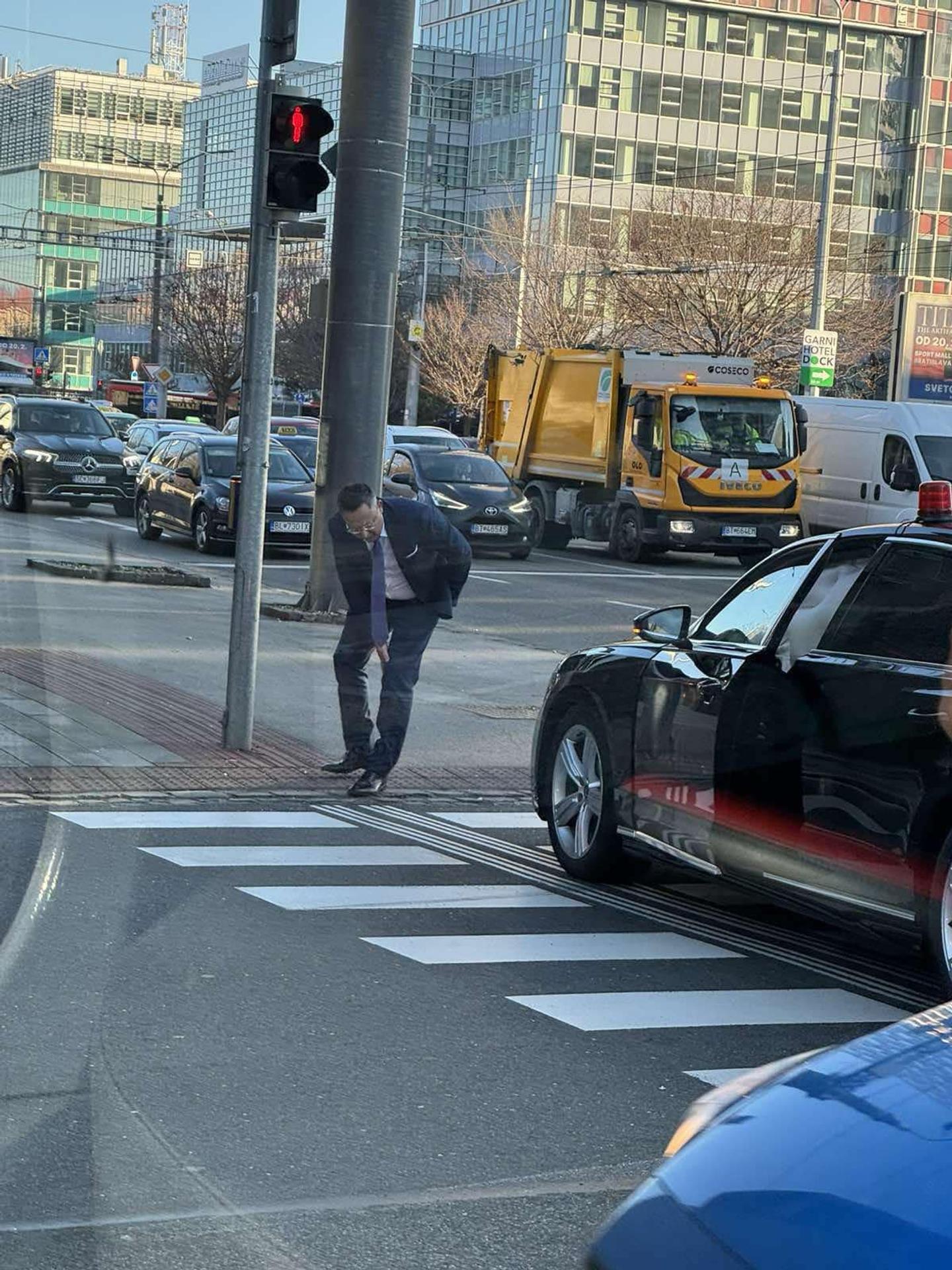 Minister Kamenický pri nehode.