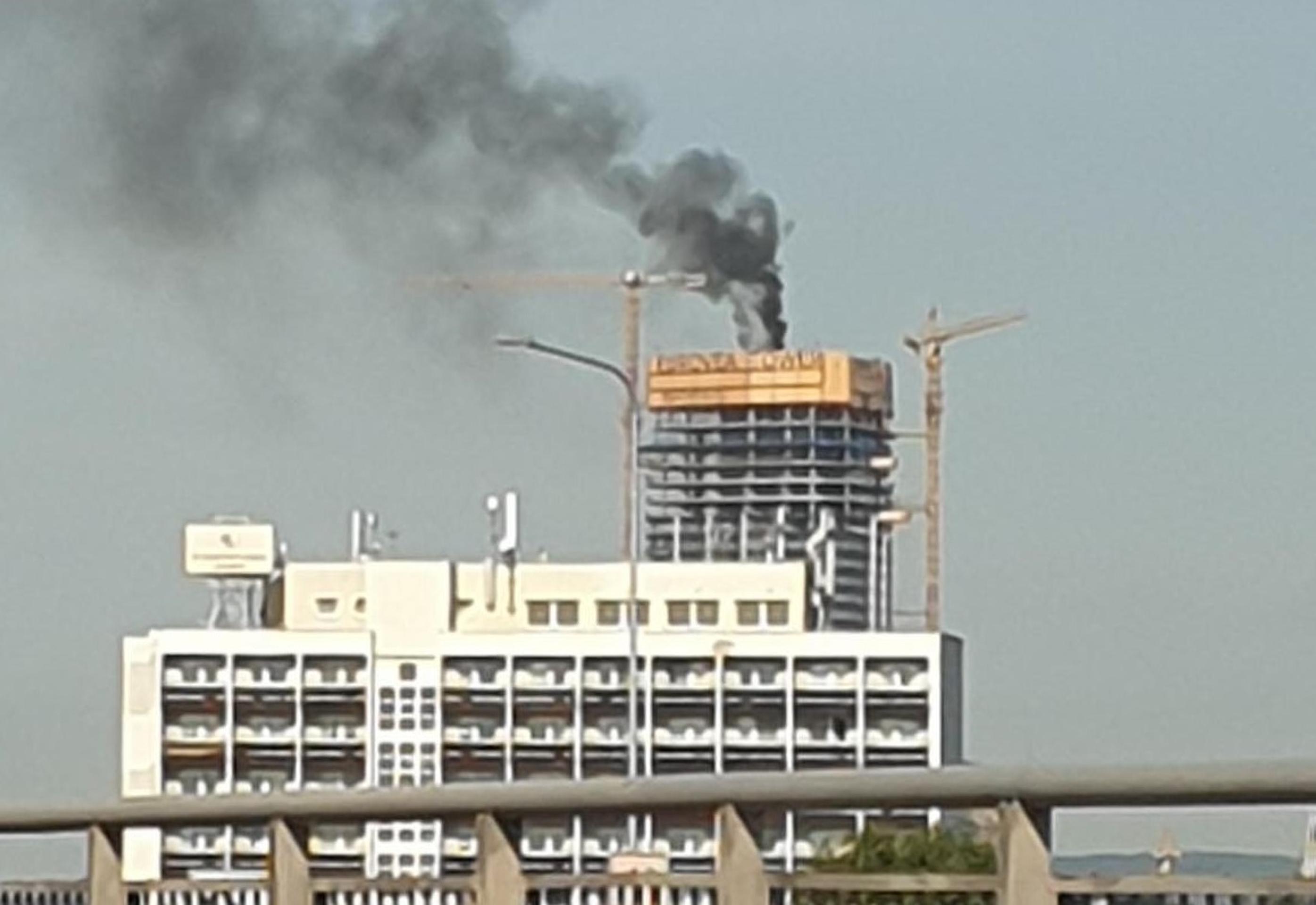 Požiar mrakodrapu v Bratislave