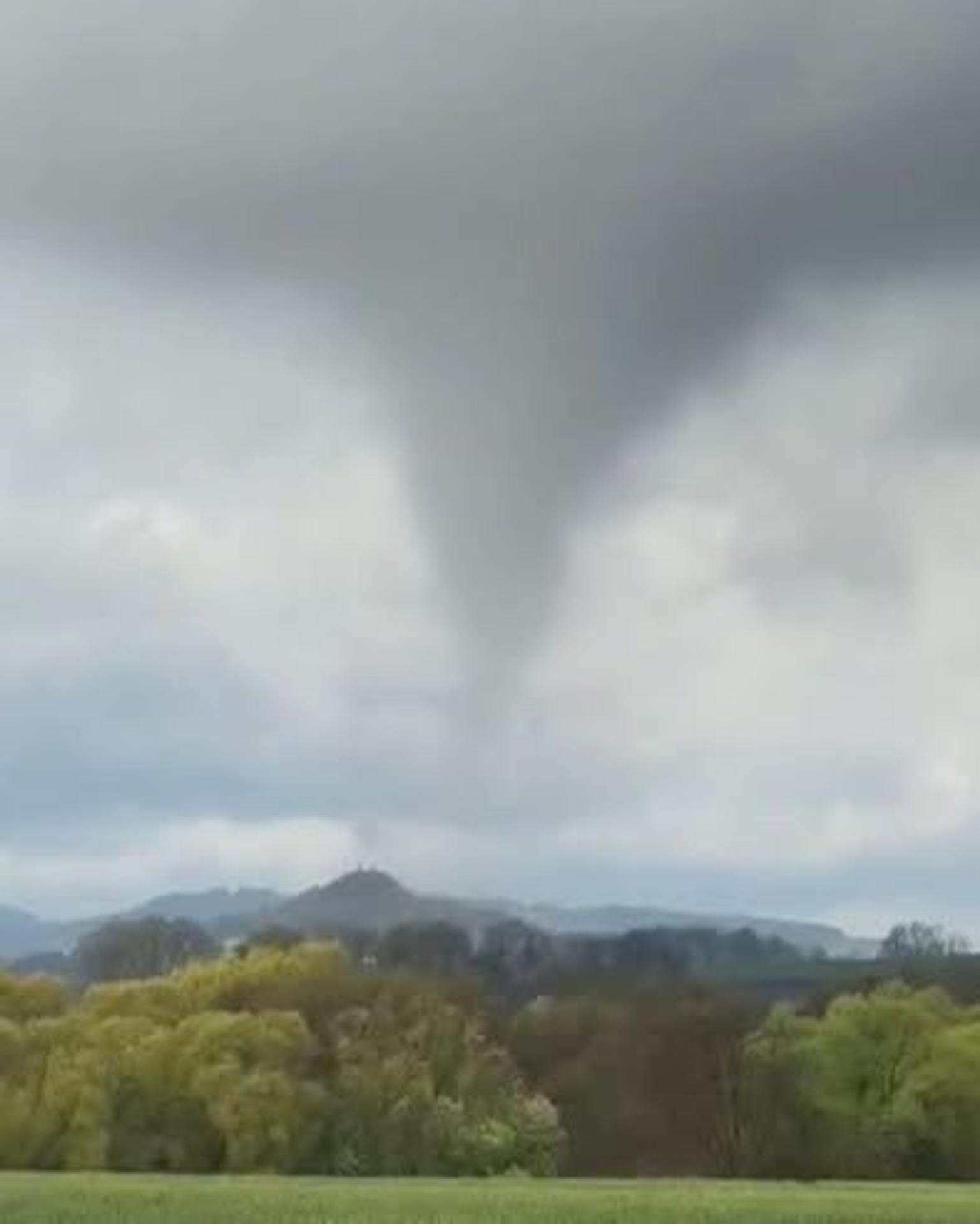 Prvé zdokumentované tornádo v Česku za rok 2026