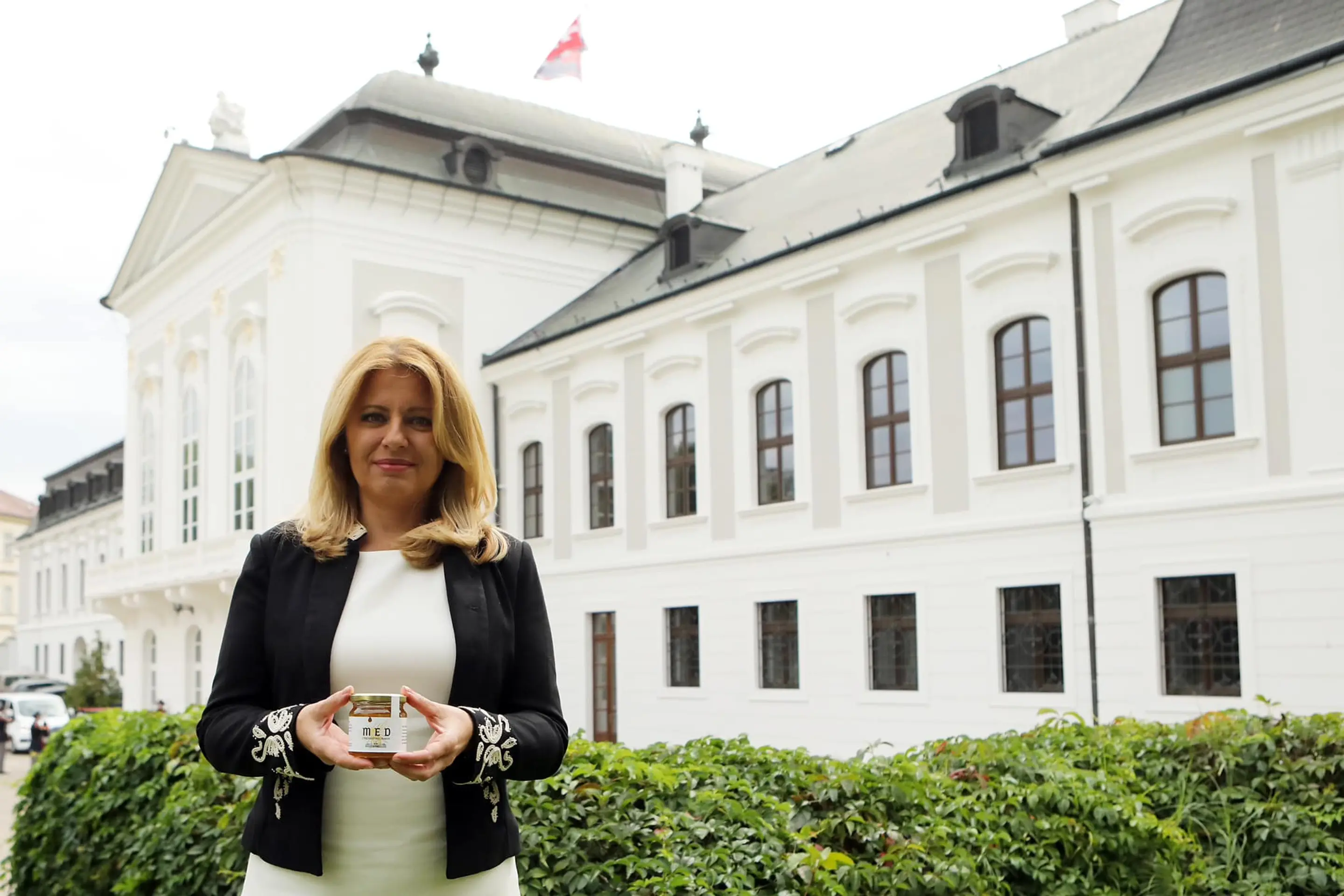 Štyri včelie rodiny v Prezidentskom paláci