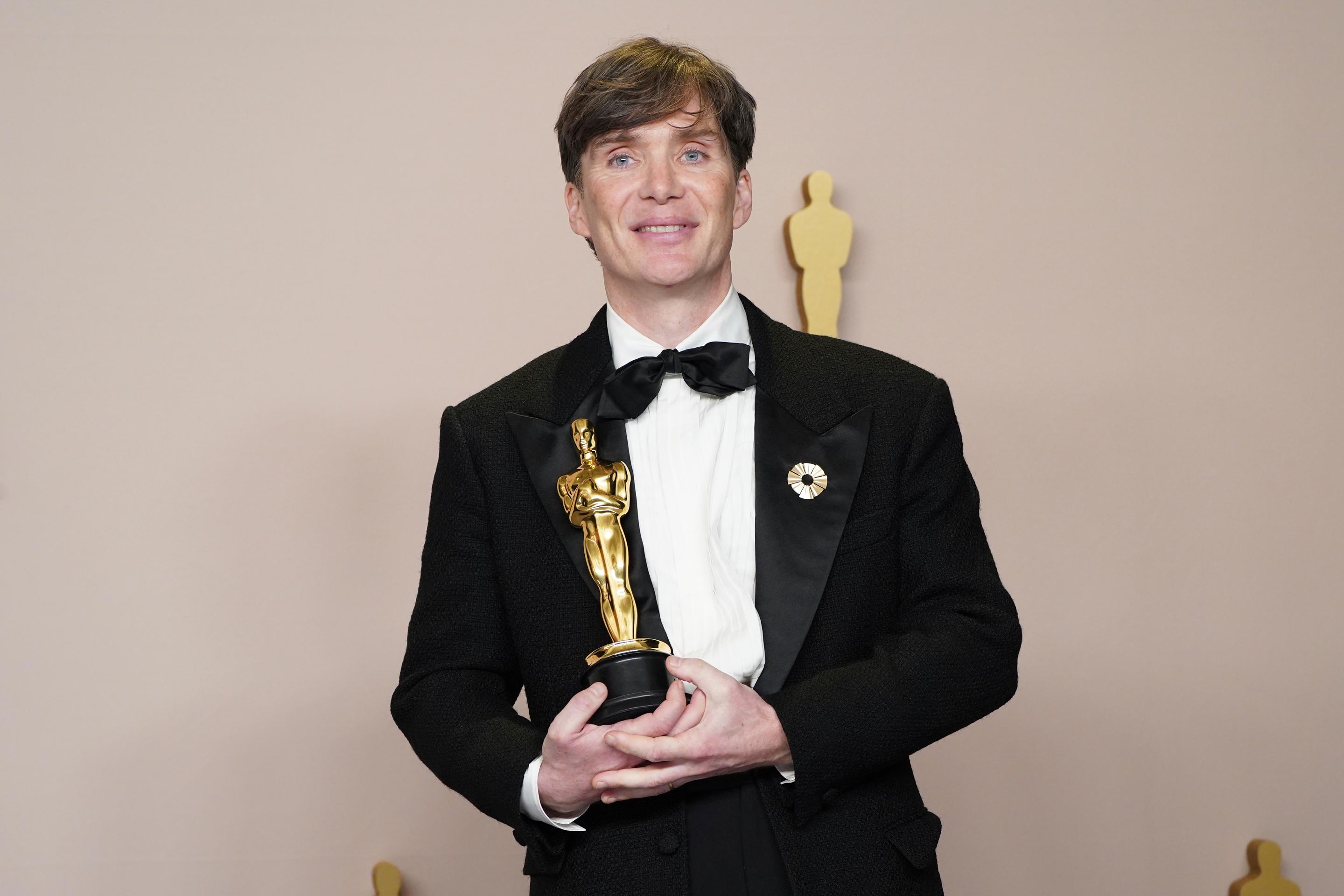 Írsky herec Cillian Murphy získal cenu Americkej akadémie filmových umení a vied pre najlepšieho herca.