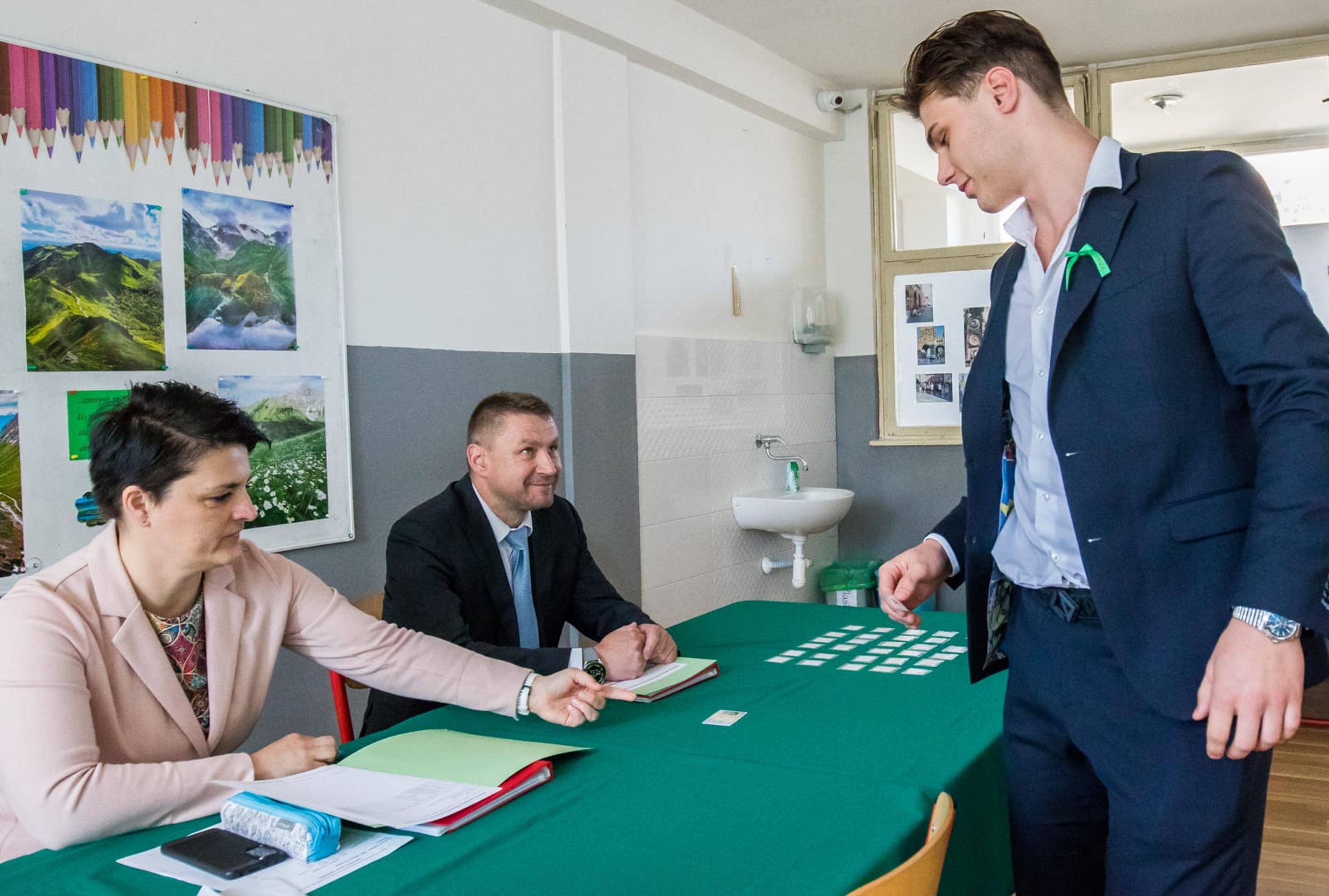 Juraj Slafkovský počas maturity.