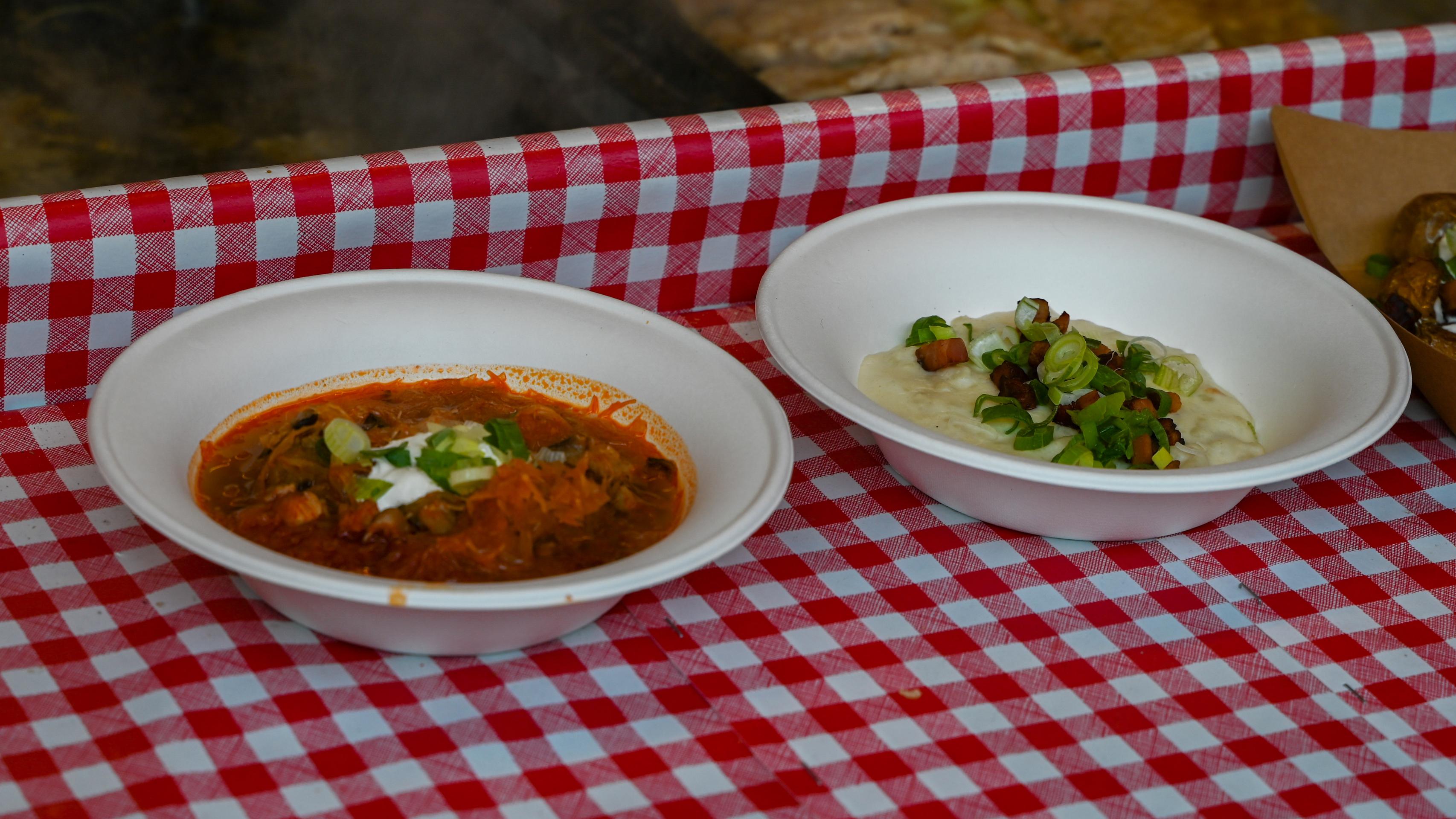 Vianočné trhy v Bratislave.