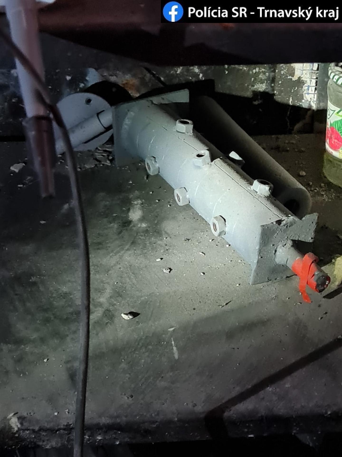 Podomácky vyrobený výbušný systém.