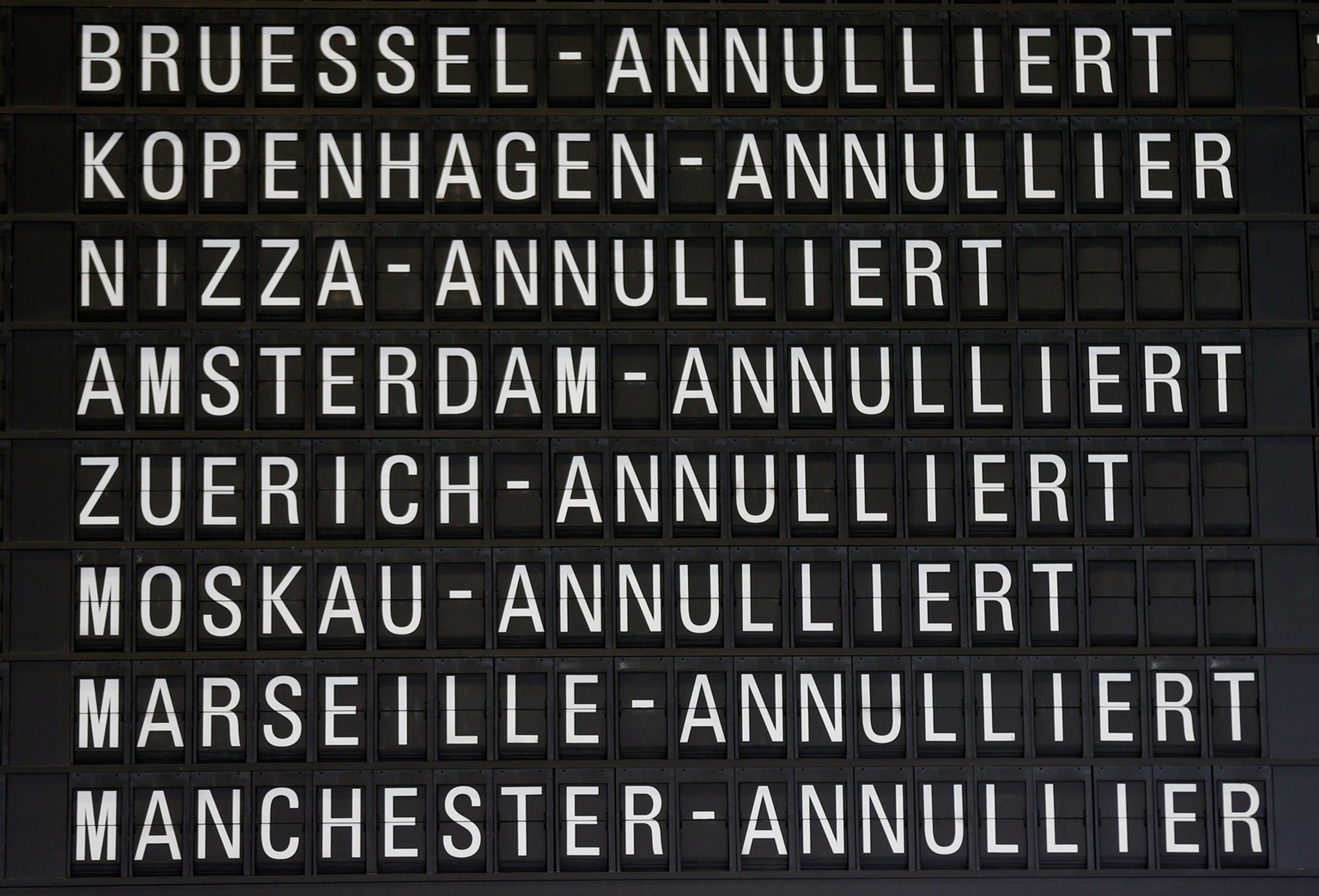 Lufthansa ruší stovky letov