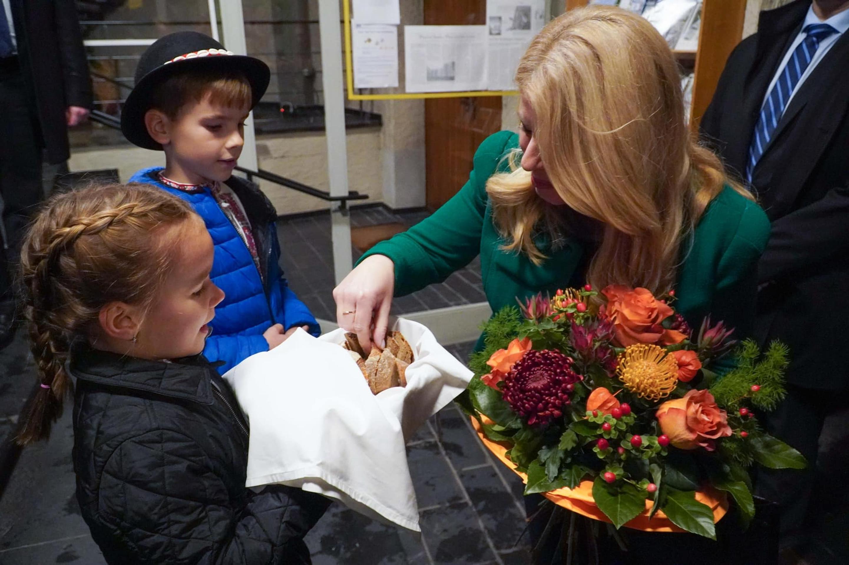 Slováci ju vítali chlebom a soľou