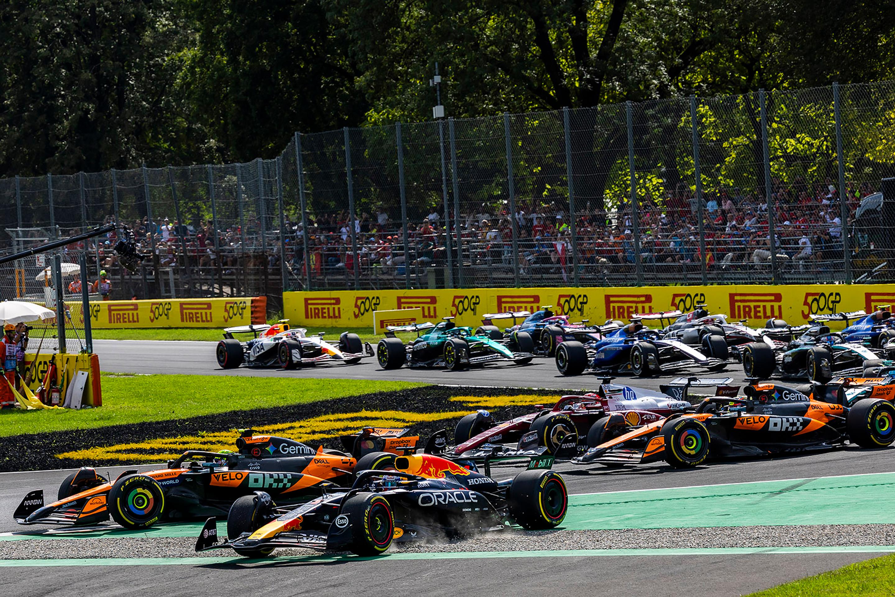 Štart Veľkej ceny Talianska.