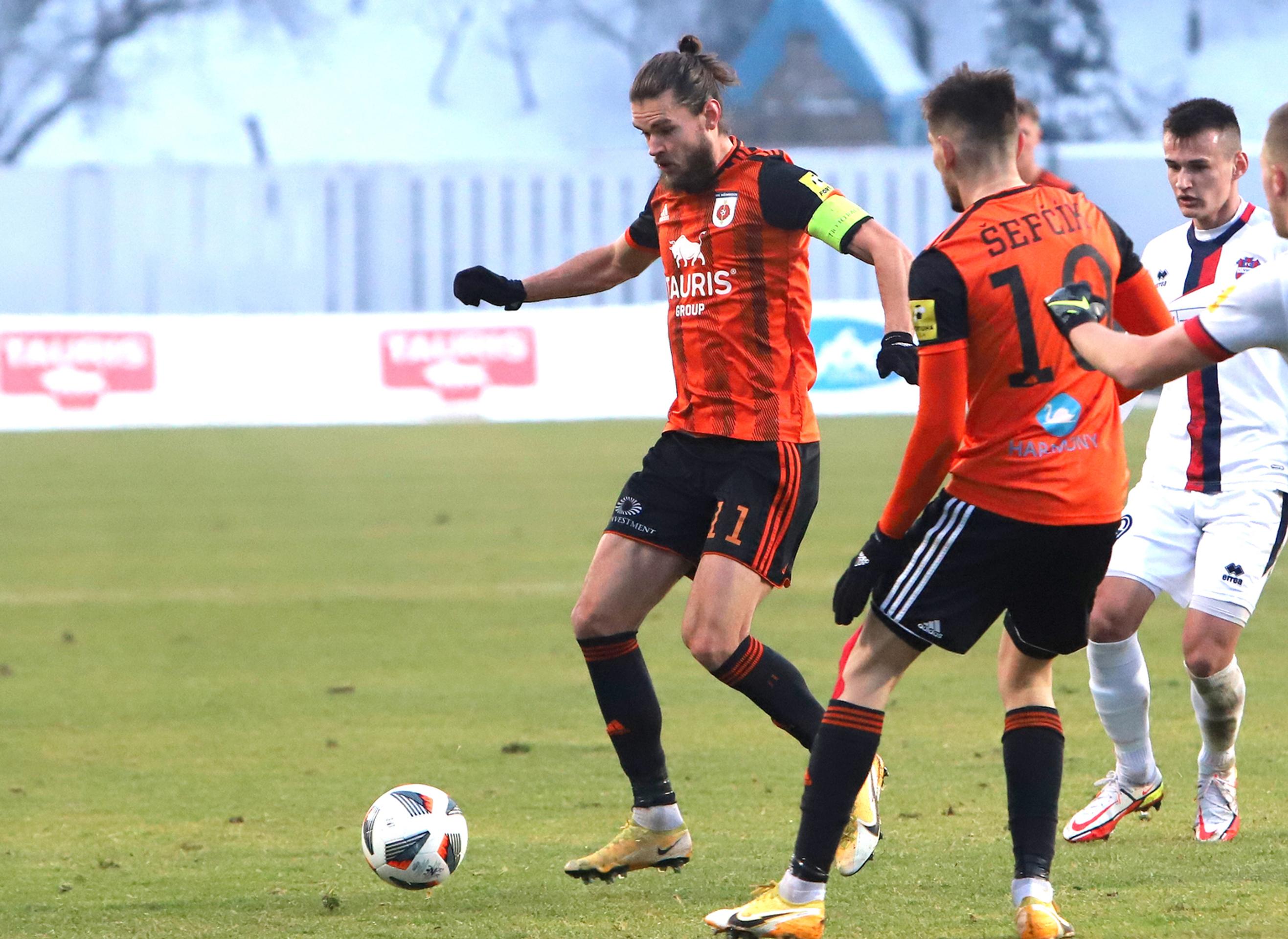 Matej Kochan (Ružomberok) v zápase 18. kola Fortuna ligy proti Zlatým Moravciam.