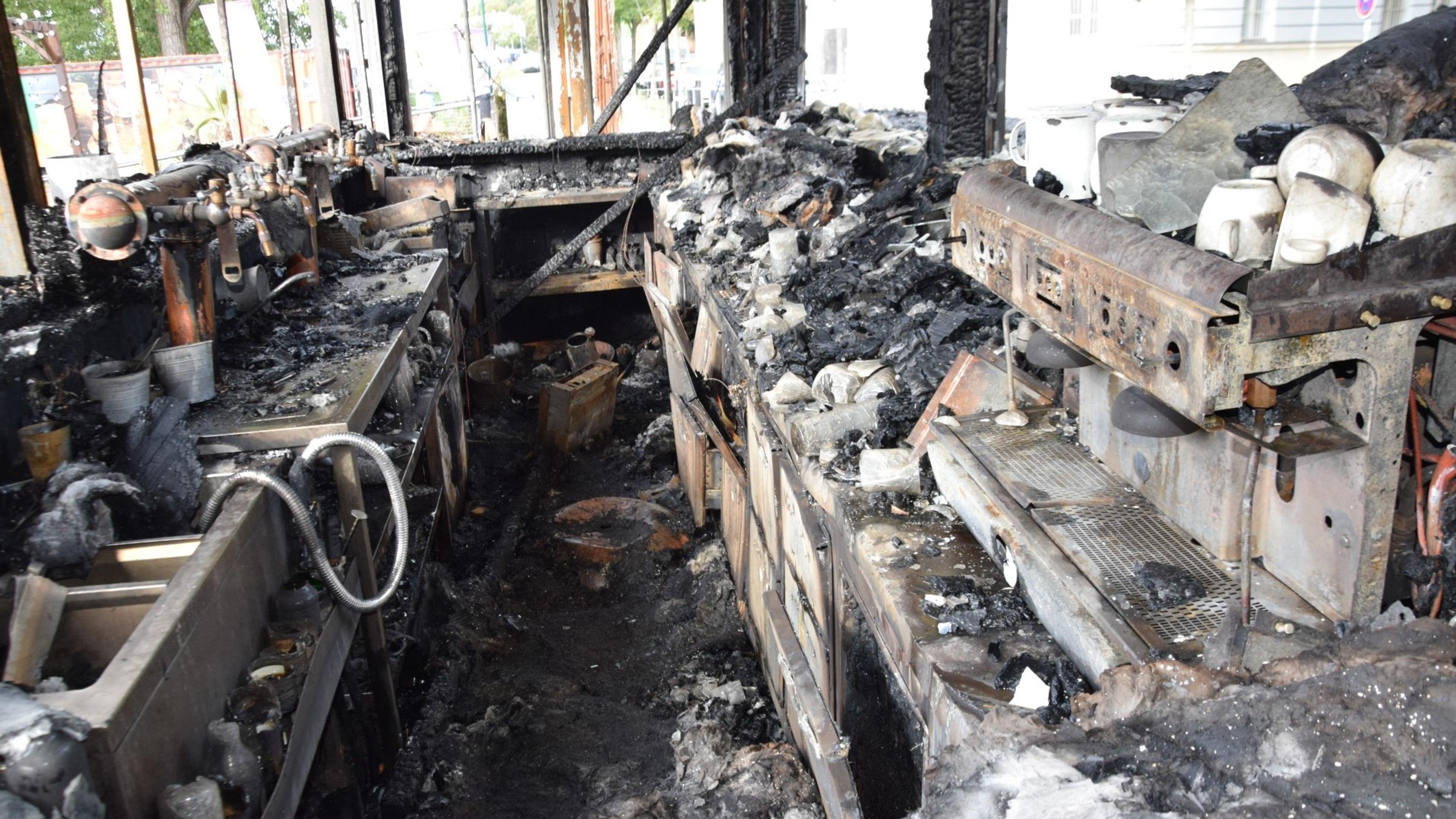 Pláž Staré Mesto vyhorela.