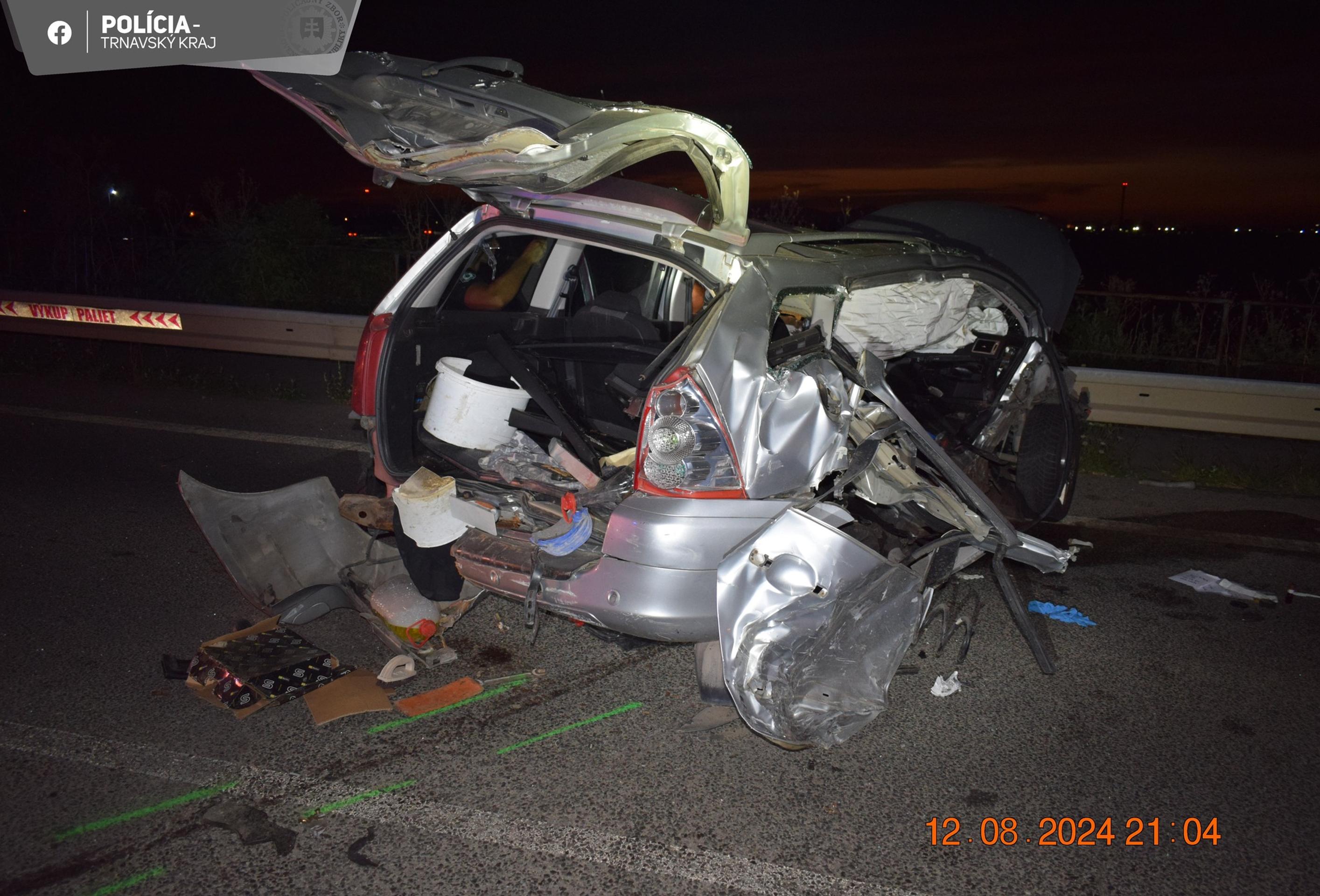 Nehoda neďaleko Trnavy.