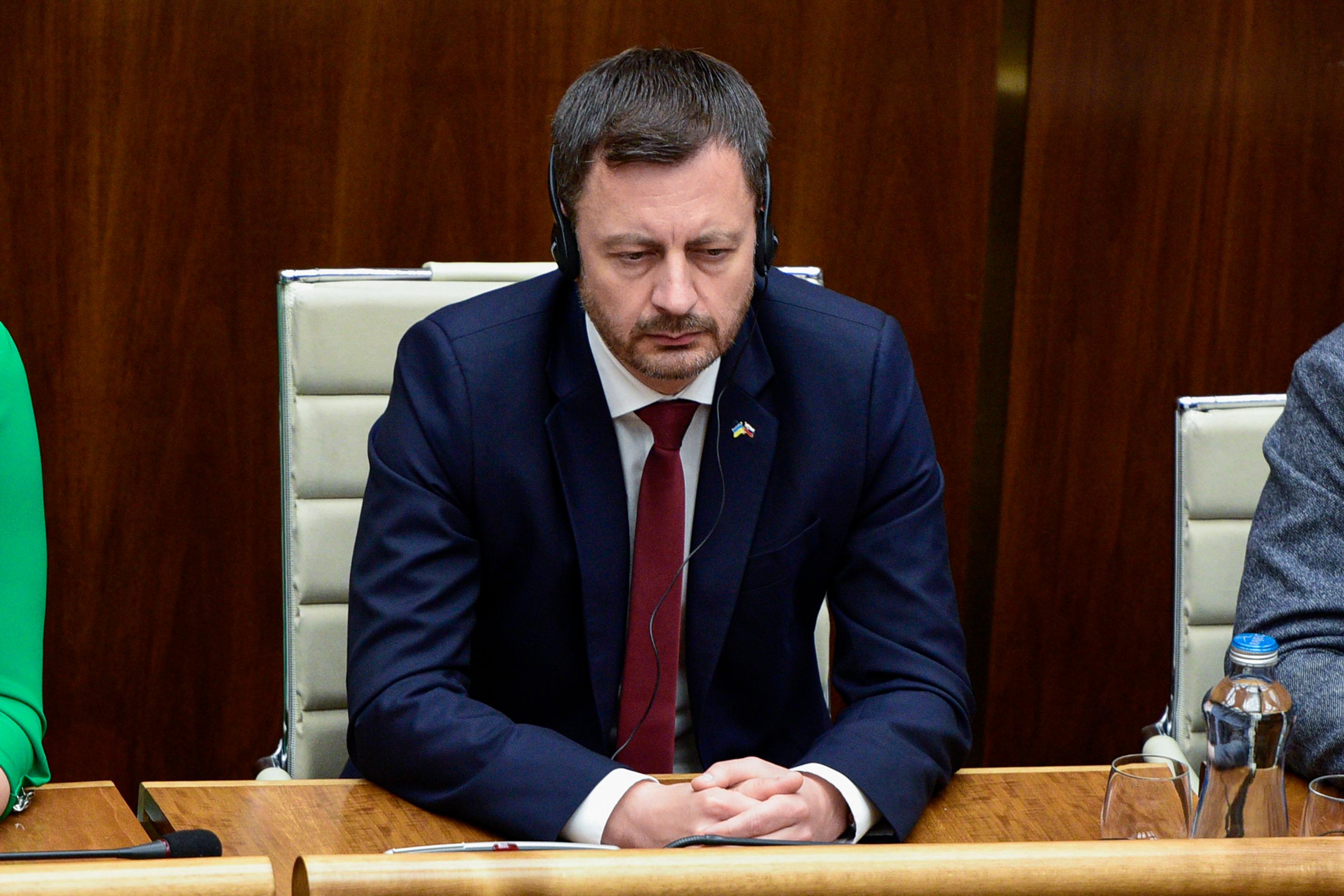 Eduard Heger počas príhovoru Volodymyra Zelenského.