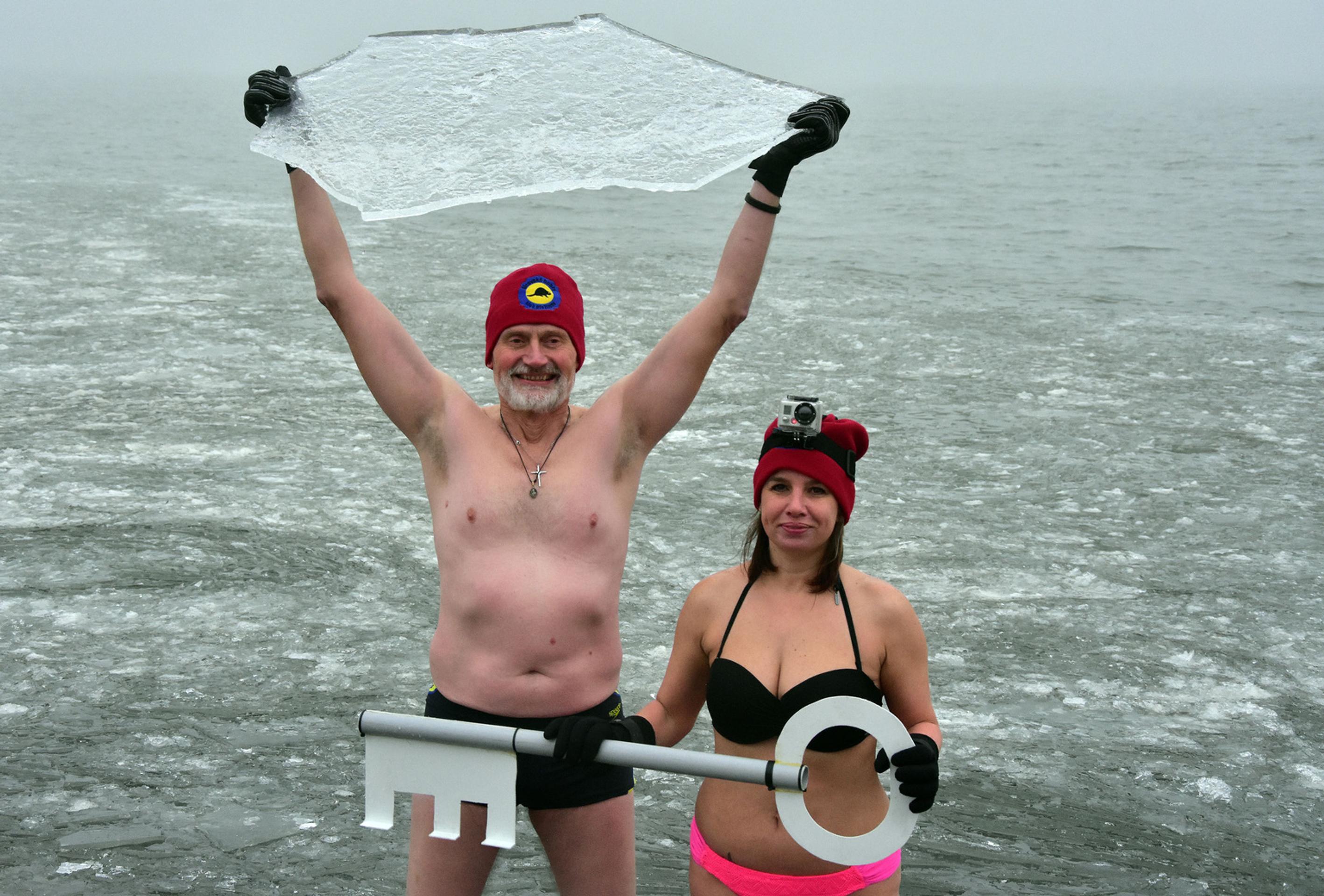 Otužilci v Zemplínskej šírave.