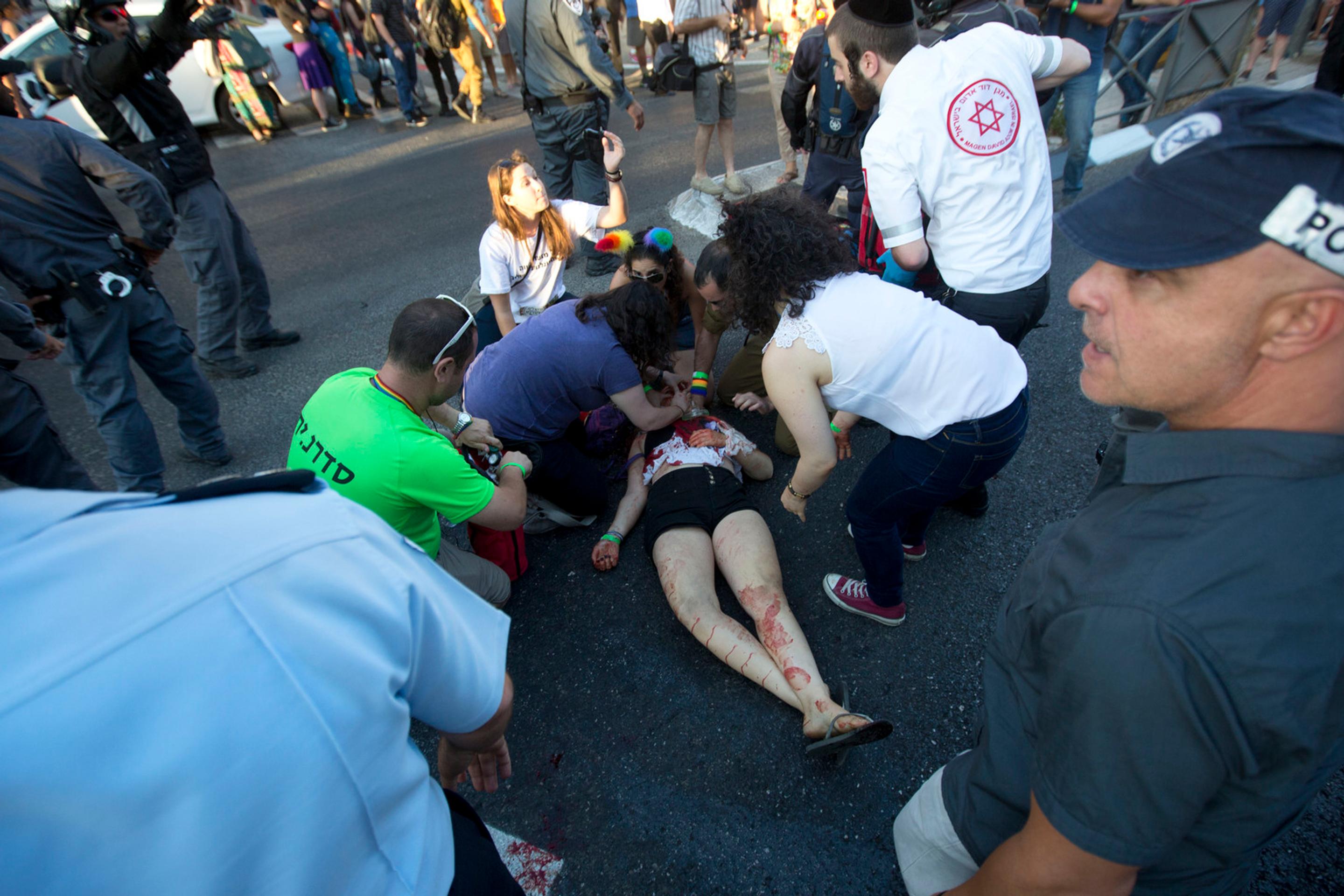 Ultraordodoxný žid pobodal účastníkov pochodu homosexuálov