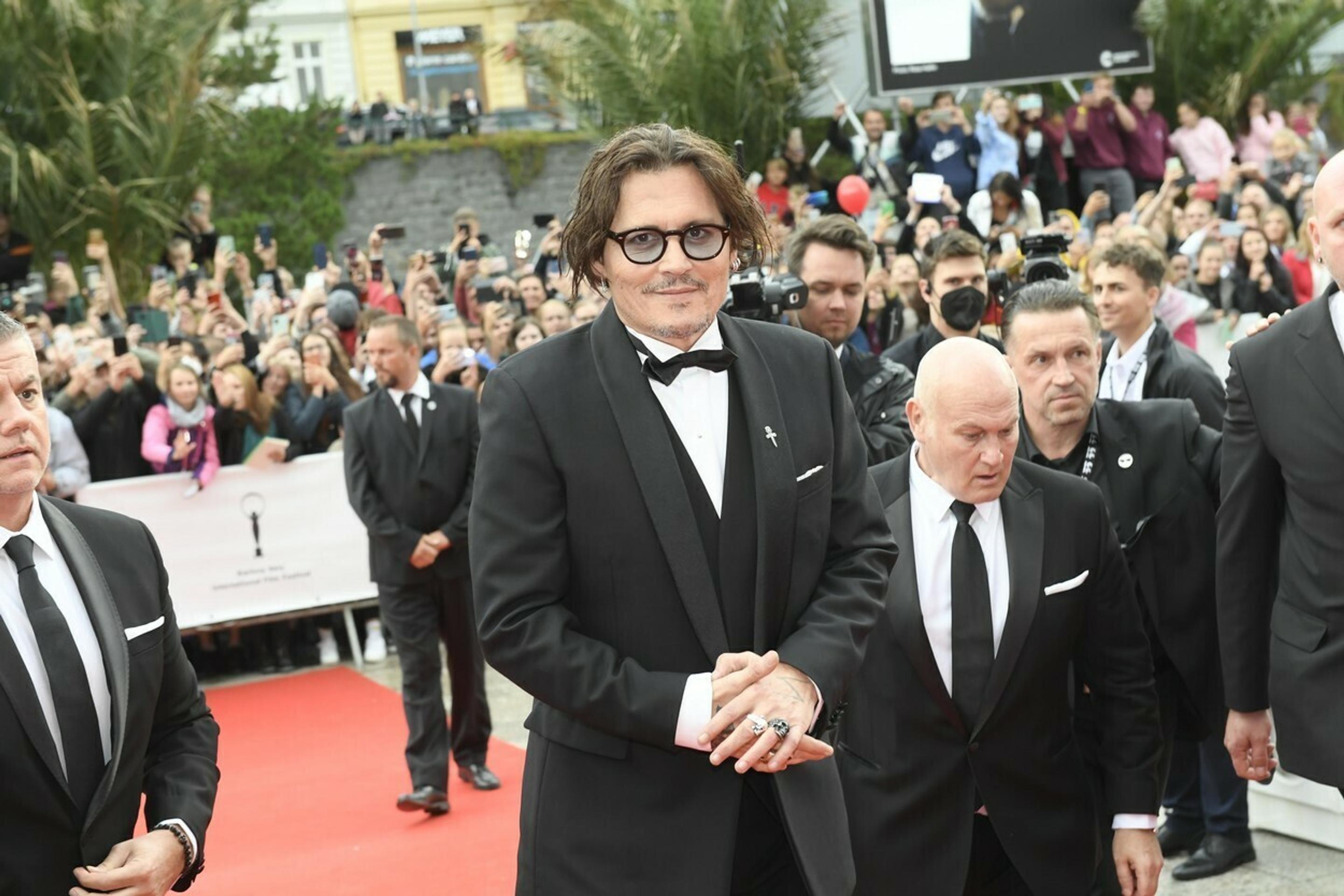 Johnny Depp na záverečnom ceremoniáli 55. ročníka MFF KV
