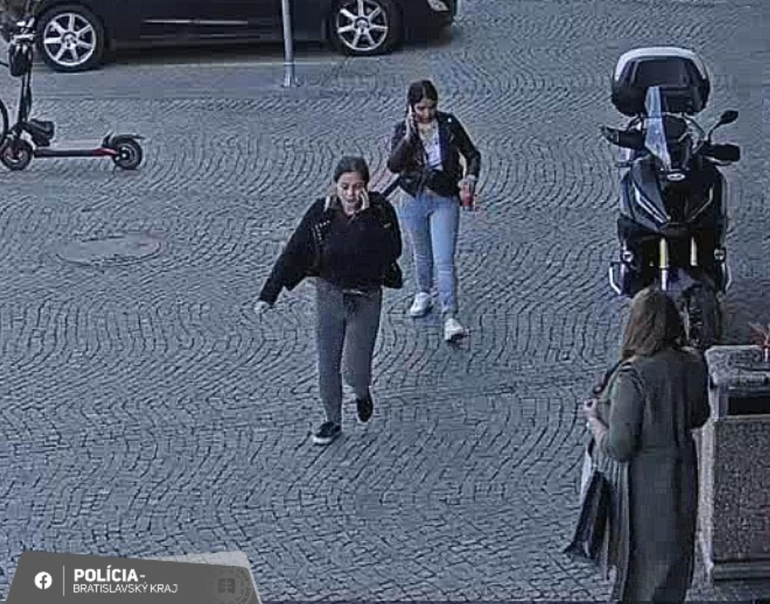 Neznáme ženy okradli seniorov.