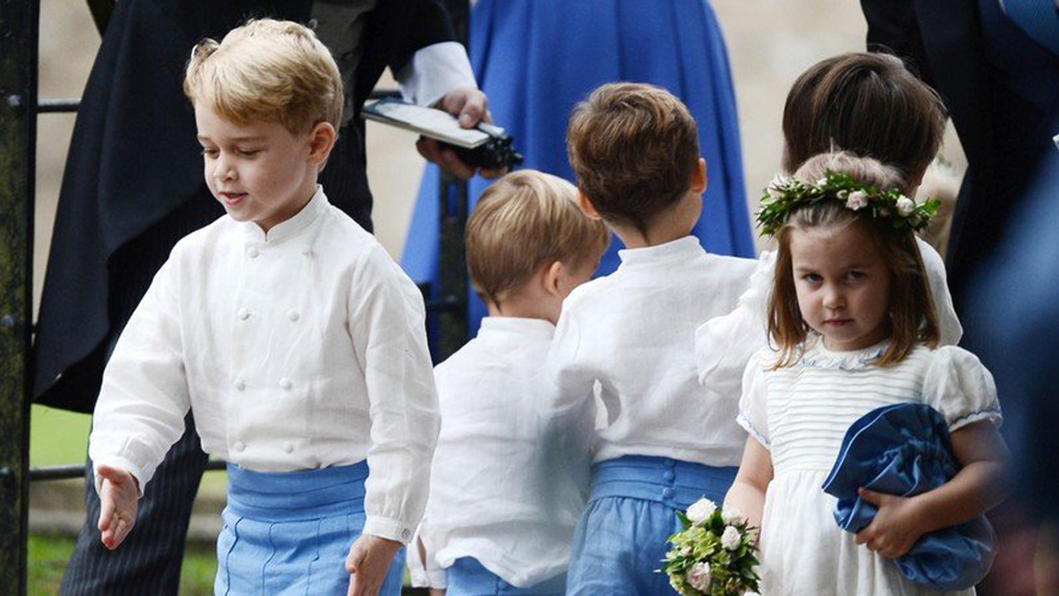 Princ George sa opäť predviedol. Nevestu si vďaka nemu nikto nevšímal